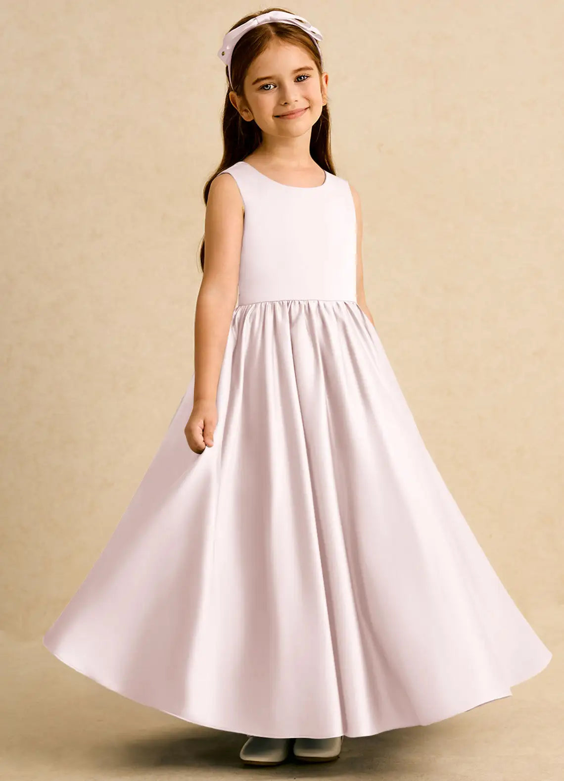 Sleeveless Round Neck Back Cutout White Satin Full-Length Flower Girl Dresses with Big Bow