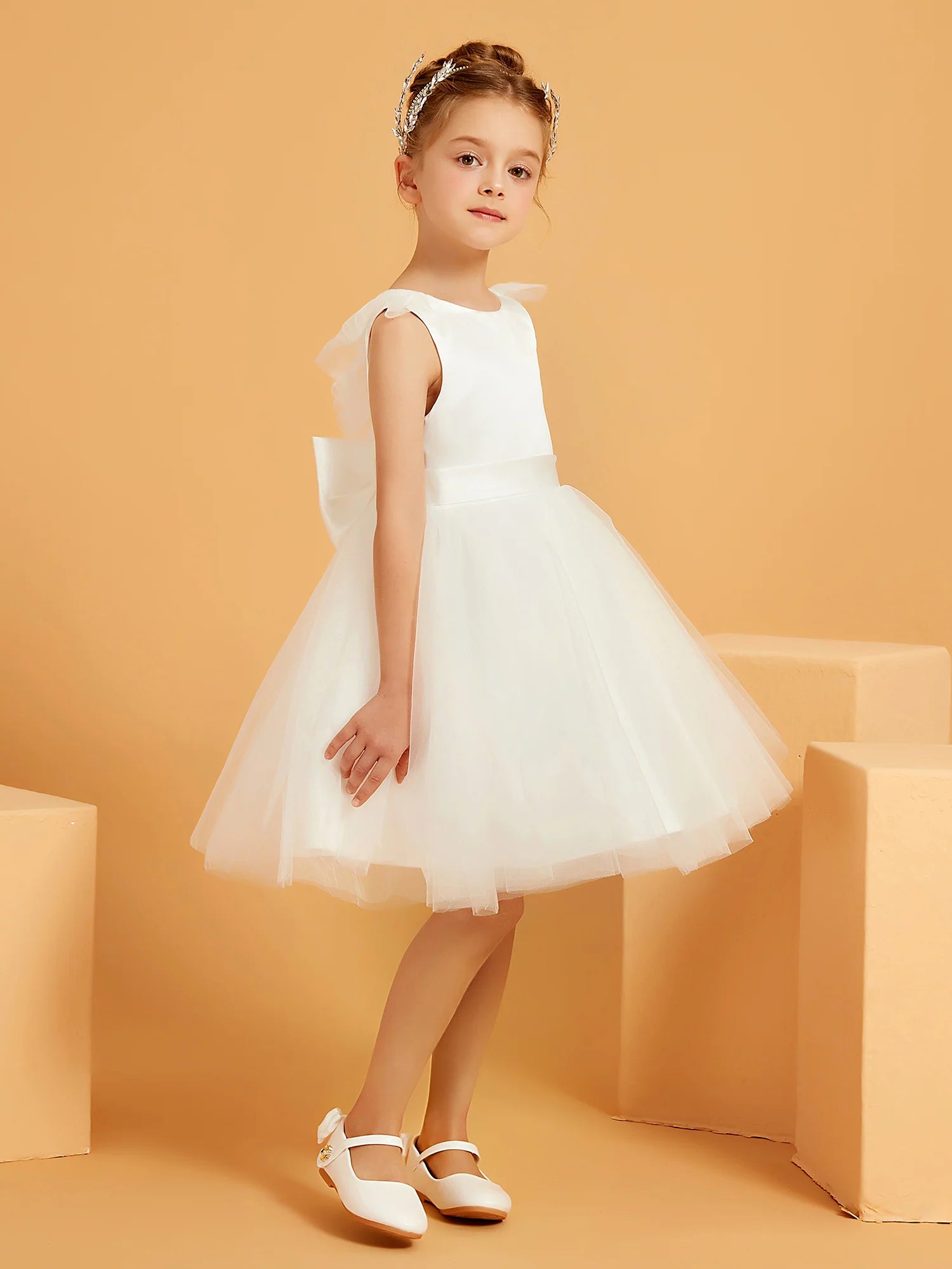 Sleeveless Round Neck Ruffle Cap Back Big Bow White Satin Tulle Knee Length Flower Girl Dresses