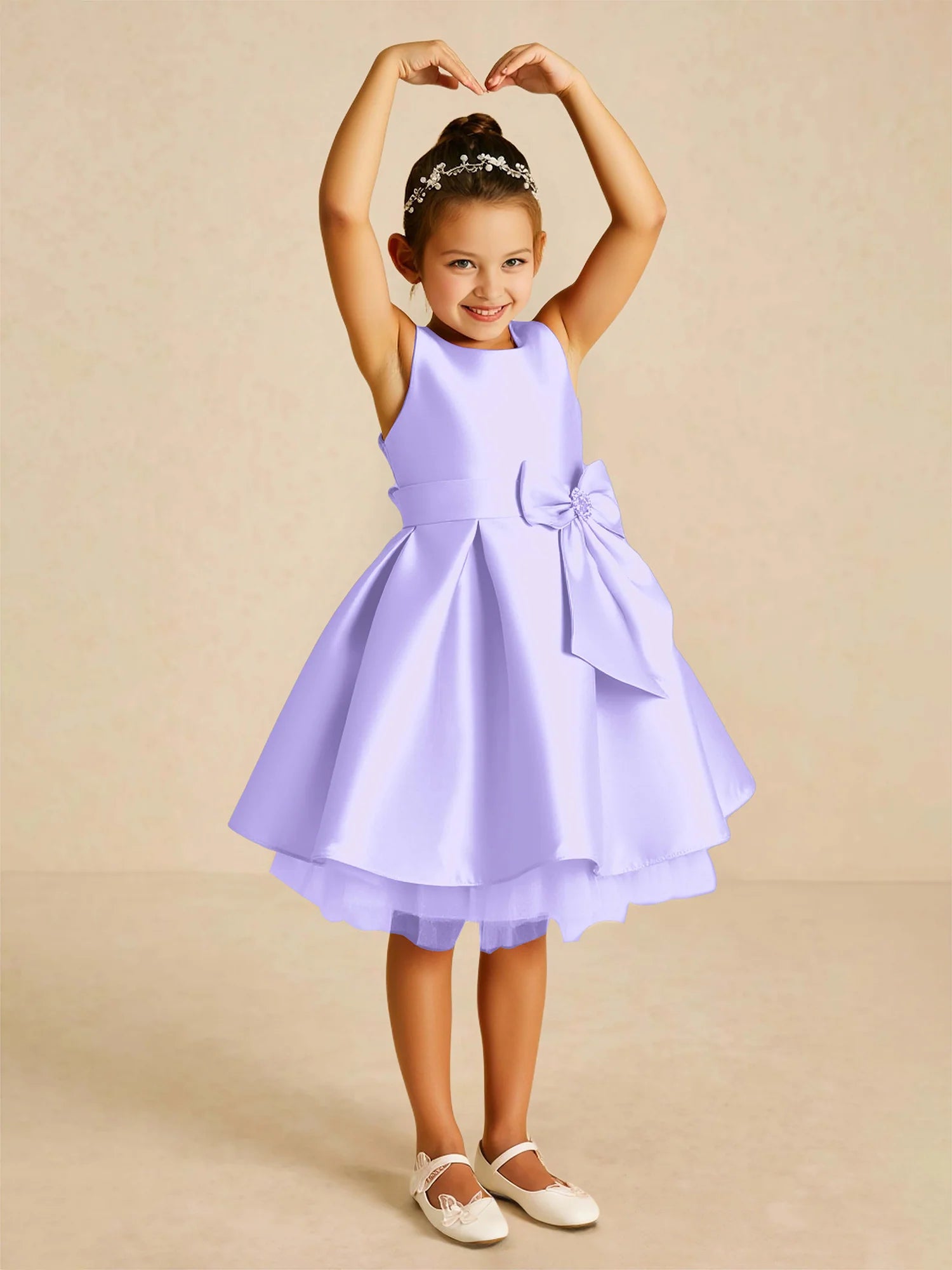 Sleeveless Round Rhinestone Side Bow Lavender Satin Knee Length Flower Girl Dresses