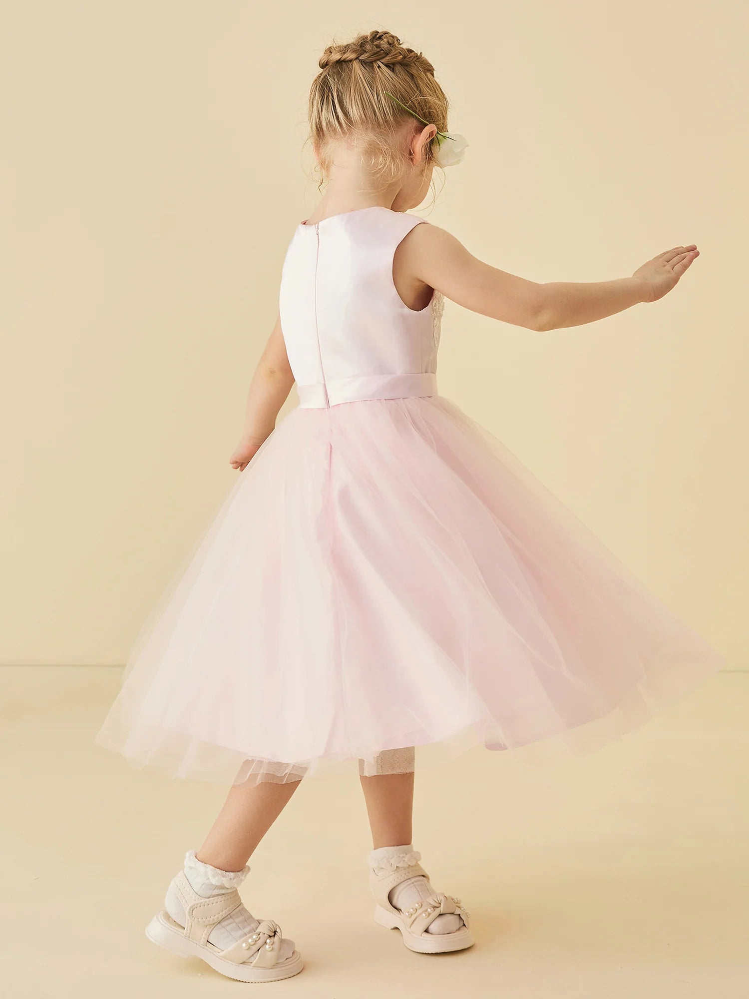 Sleeveless Round Side Lace Appliqué Light Pink Satin Waist Tulle Midi Swing Flower Girl Dresses