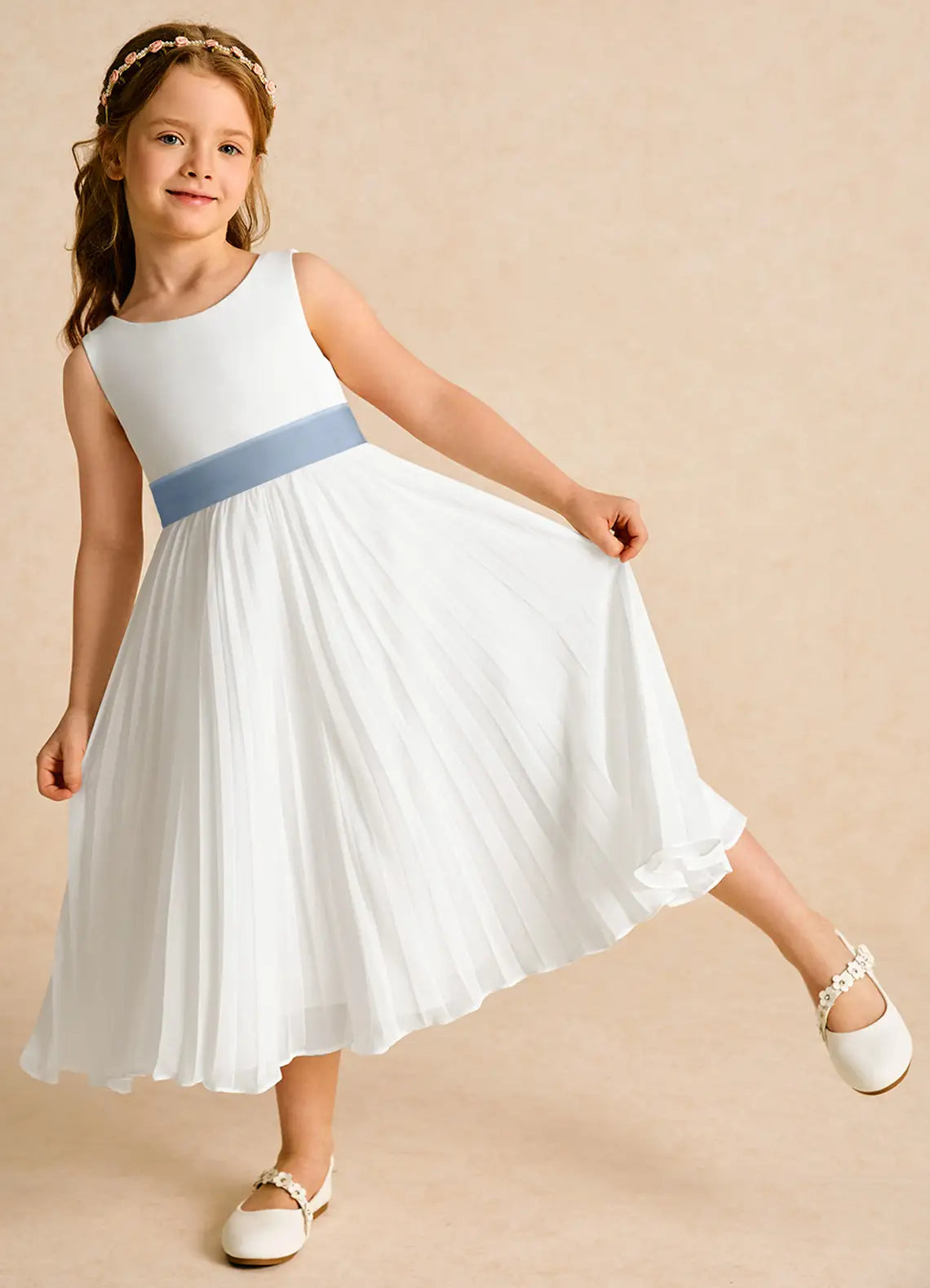 Sleeveless Round V-Back Blue Sash Big Bow Pleated Tulle Midi White Flower Girl Dresses