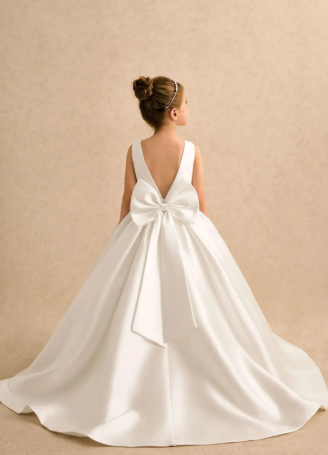 Sleeveless Round V Back Pearl Waist Giant Bow White Satin Train Long Flower Girl Dresses