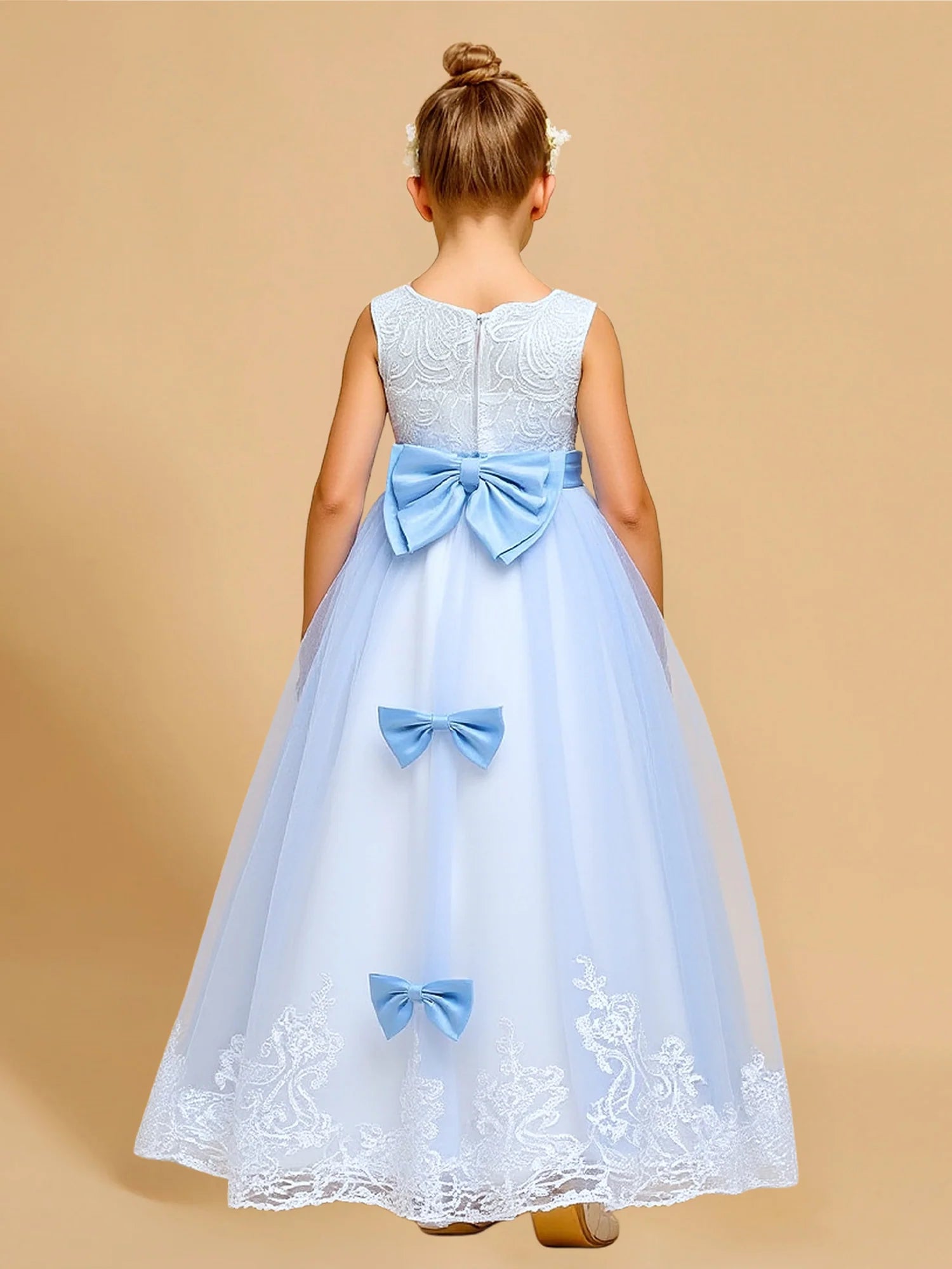 Sleeveless Round White Lace Bodice Blue Rhinestone Sash Triple Satin Bow Lace Hem Light Blue Tulle Maxi Flower Girl Dresses