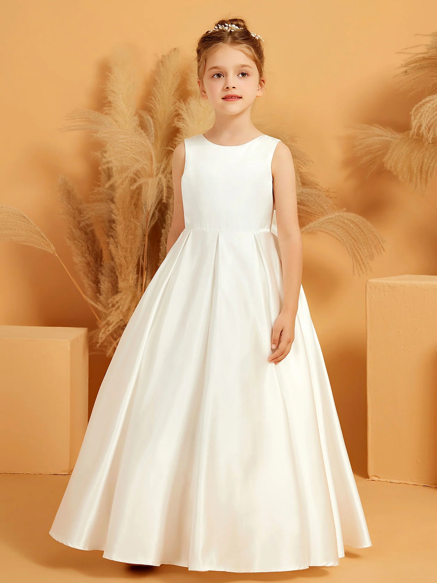 Sleeveless Scoop Neck Lace V Back Big Bow Floor Length White Satin Flower Girl Dresses