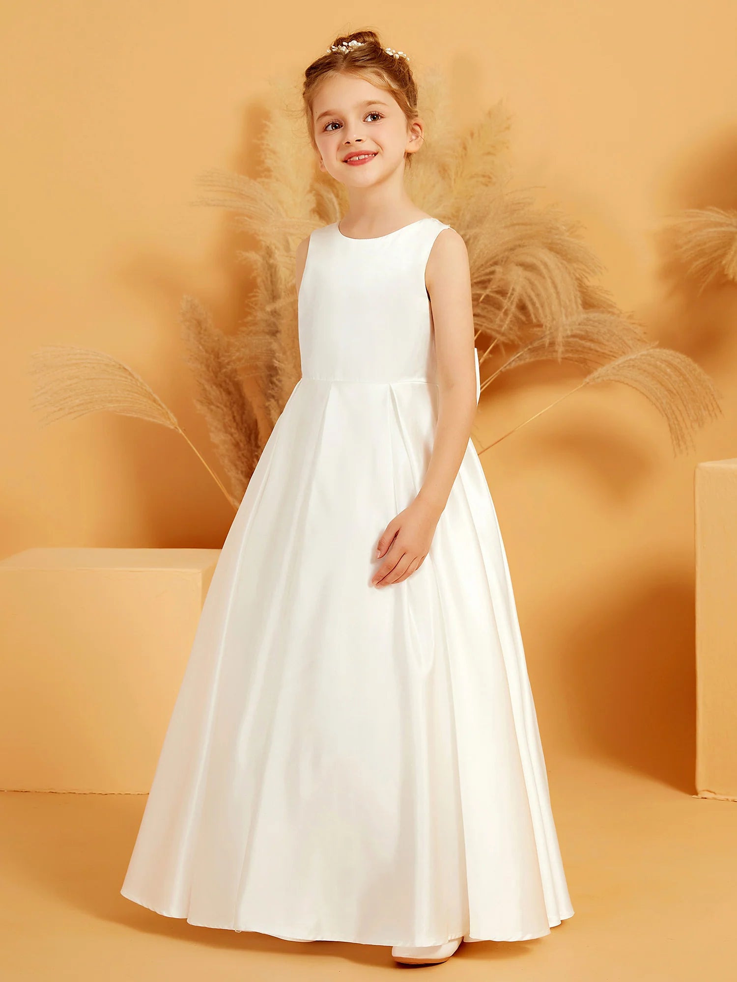 Sleeveless Scoop Neck Lace V Back Big Bow Floor Length White Satin Flower Girl Dresses