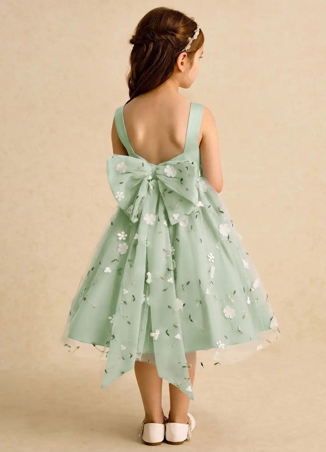 Sleeveless Square Neck Low Back Big Bow 3D Floral Sage Green Tulle Knee-Length Flower Girl Dresses