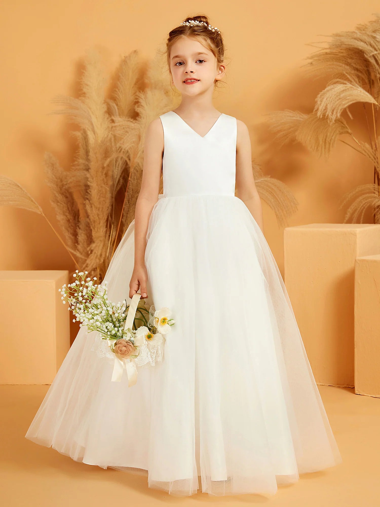Sleeveless V Neck Crisscross Back Big Satin Bow White Tulle Floor Length Flower Girl Dresses