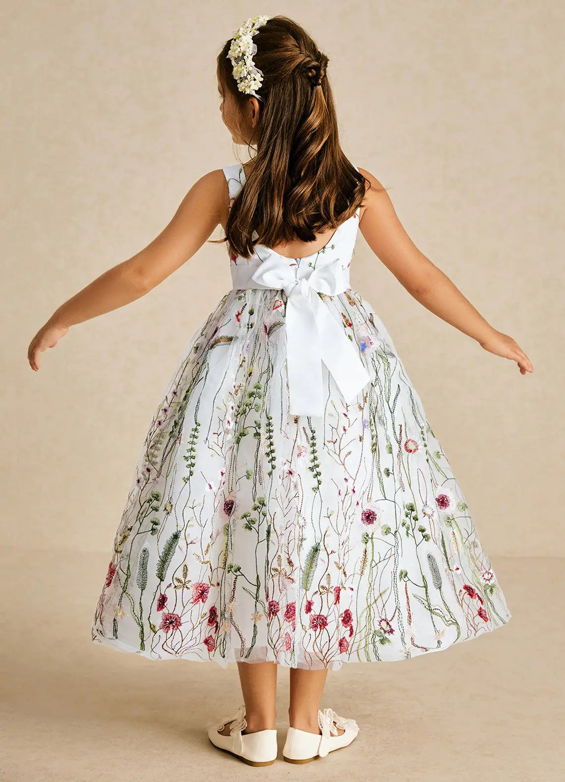 Sleeveless V-Neck Wildflower Embroidered White Tulle Midi Flower Girl Dresses