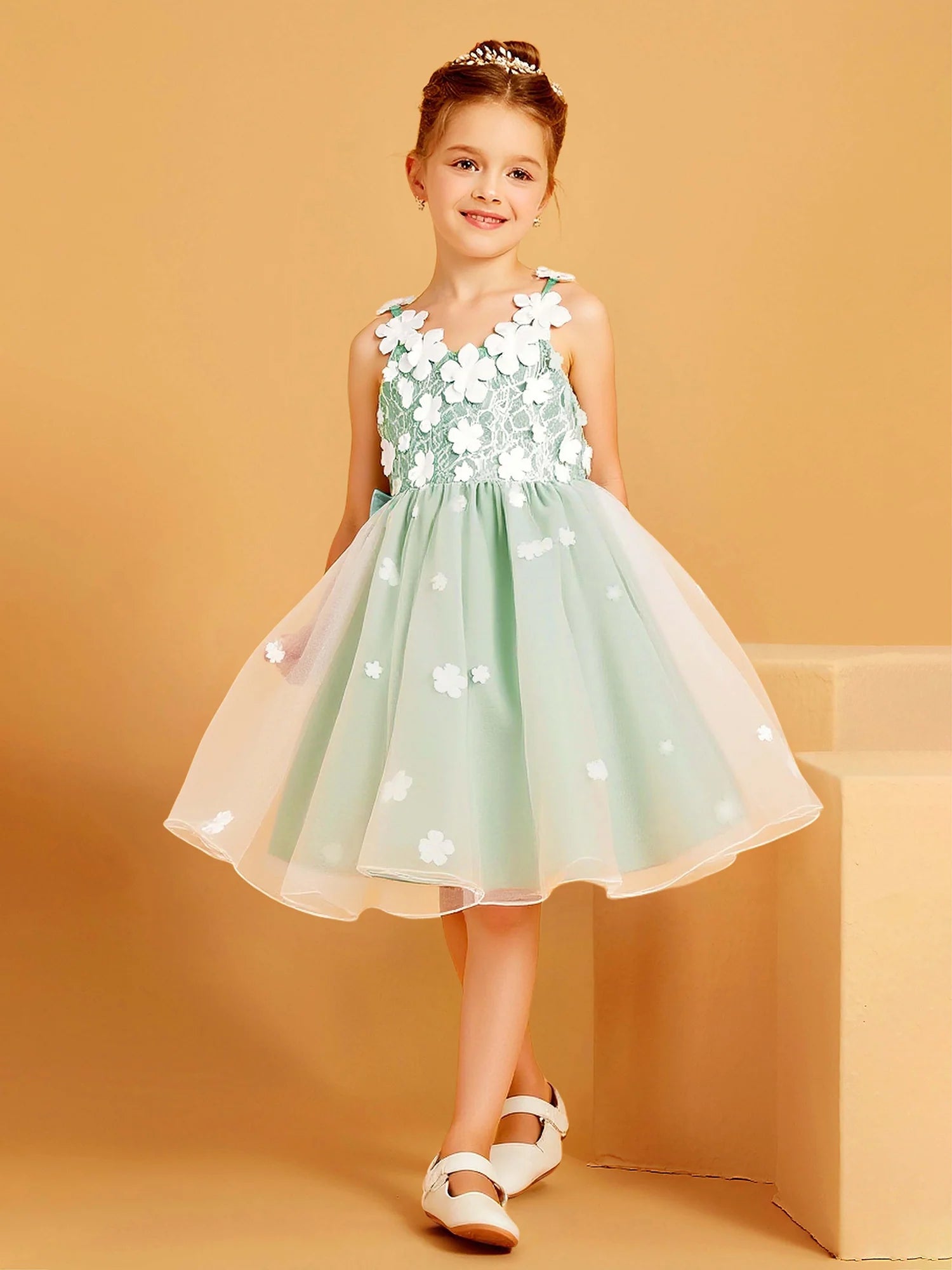 Spaghetti Strap 3D Floral Lace Open Back Big Satin Bow Mint Green Tulle Knee Length Flower Girl Dresses
