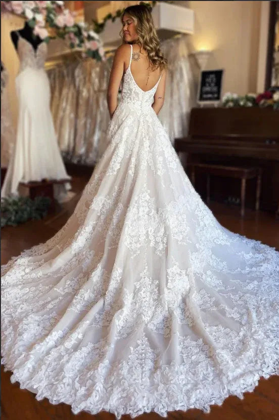 Spaghetti‑Strap 3D Floral‑Lace Tulle A‑Line Wedding Dress With High Slit & Low‑Back Detail