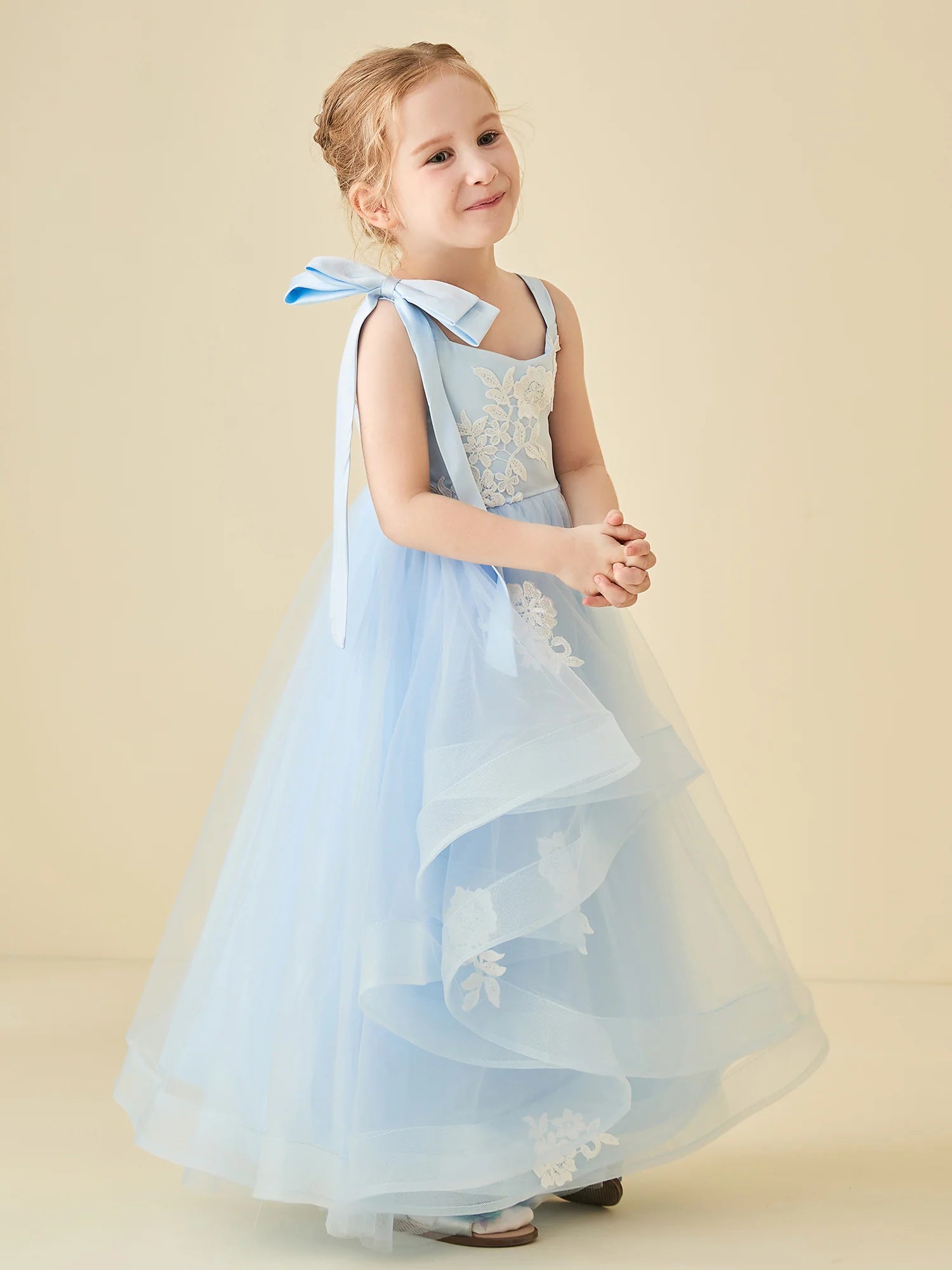 Spaghetti Strap Big Bow White Floral Applique Light Blue Ruffle Tulle Floor Length Flower Girl Dresses