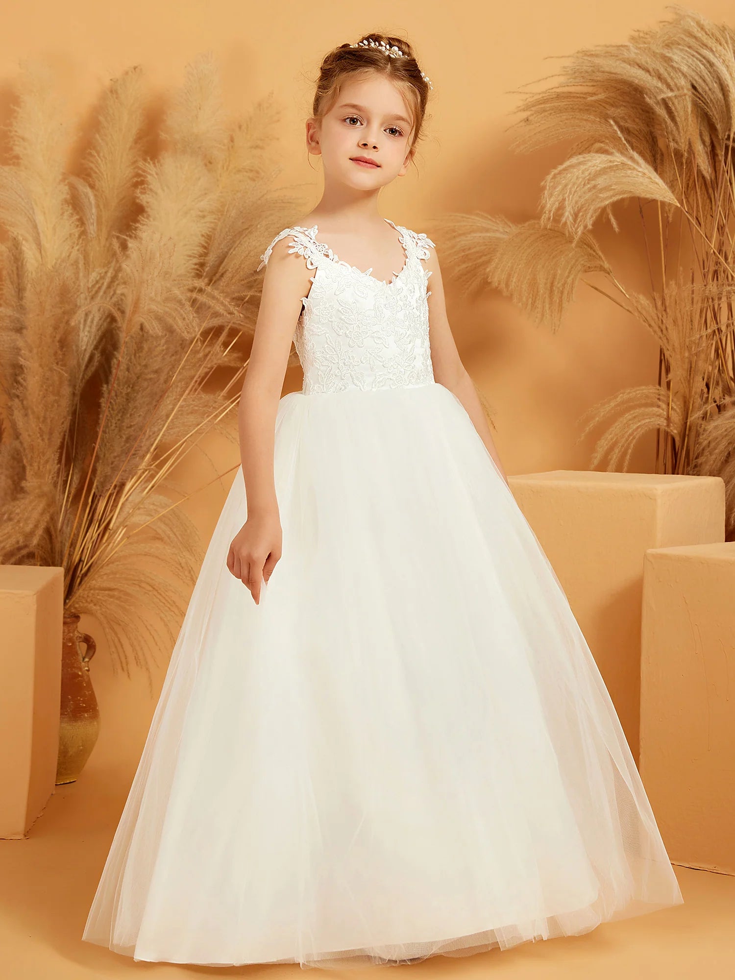 Spaghetti Strap V Neck Cap Sleeve Floral Lace White Tulle Floor Length Flower Girl Dresses