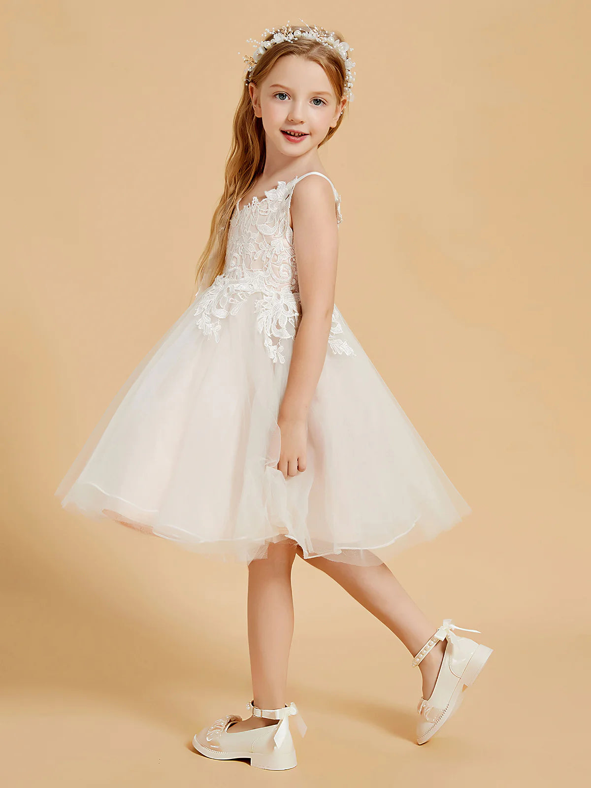 Spaghetti Strap V Neck Floral Lace White Tulle Knee Length Flower Girl Dresses