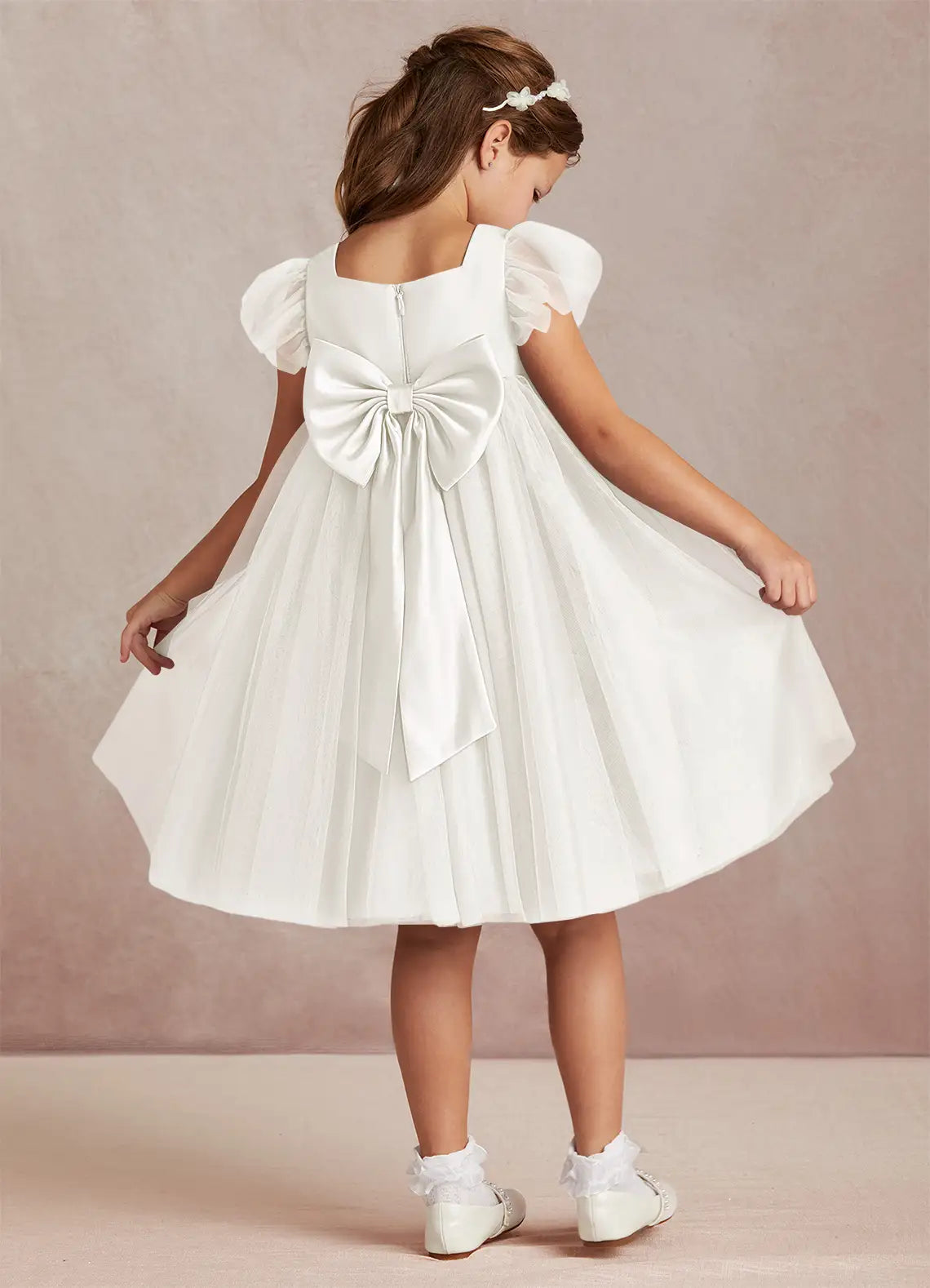 Square Neck Short Puff Sleeve White Tulle Knee-Length Flower Girl Dresses with Back Bow