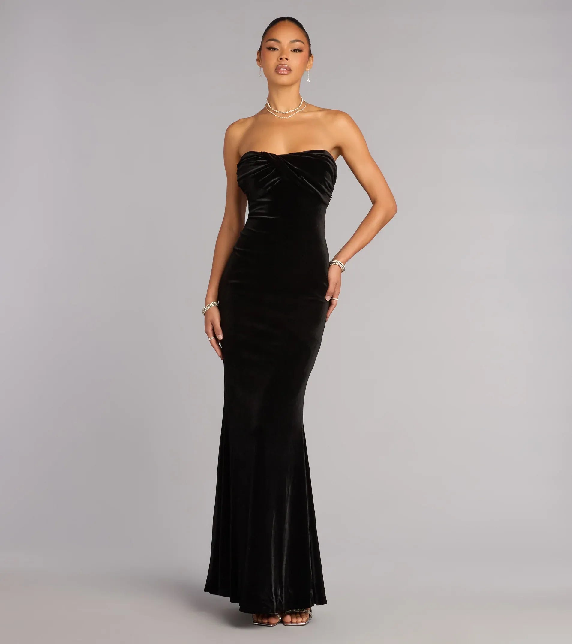 Strapless Twisted Knot Open Back Black Velvet Mermaid Maxi Wedding Guest Dress