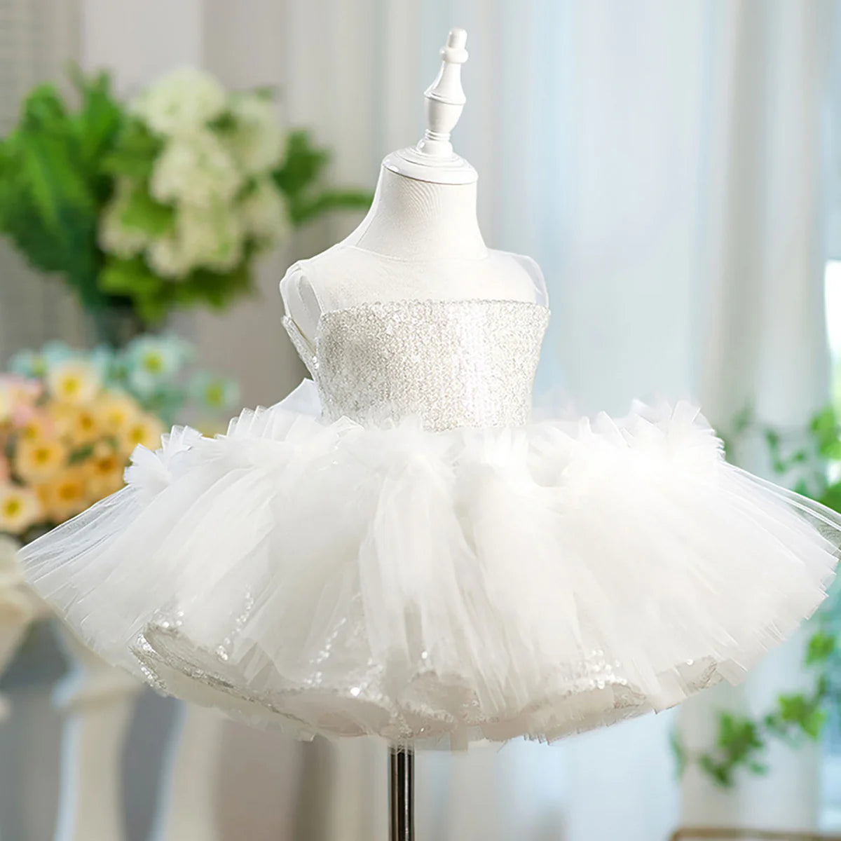 Romantic Sleeveless Sequined Tulle Flower Girl Dress Bow