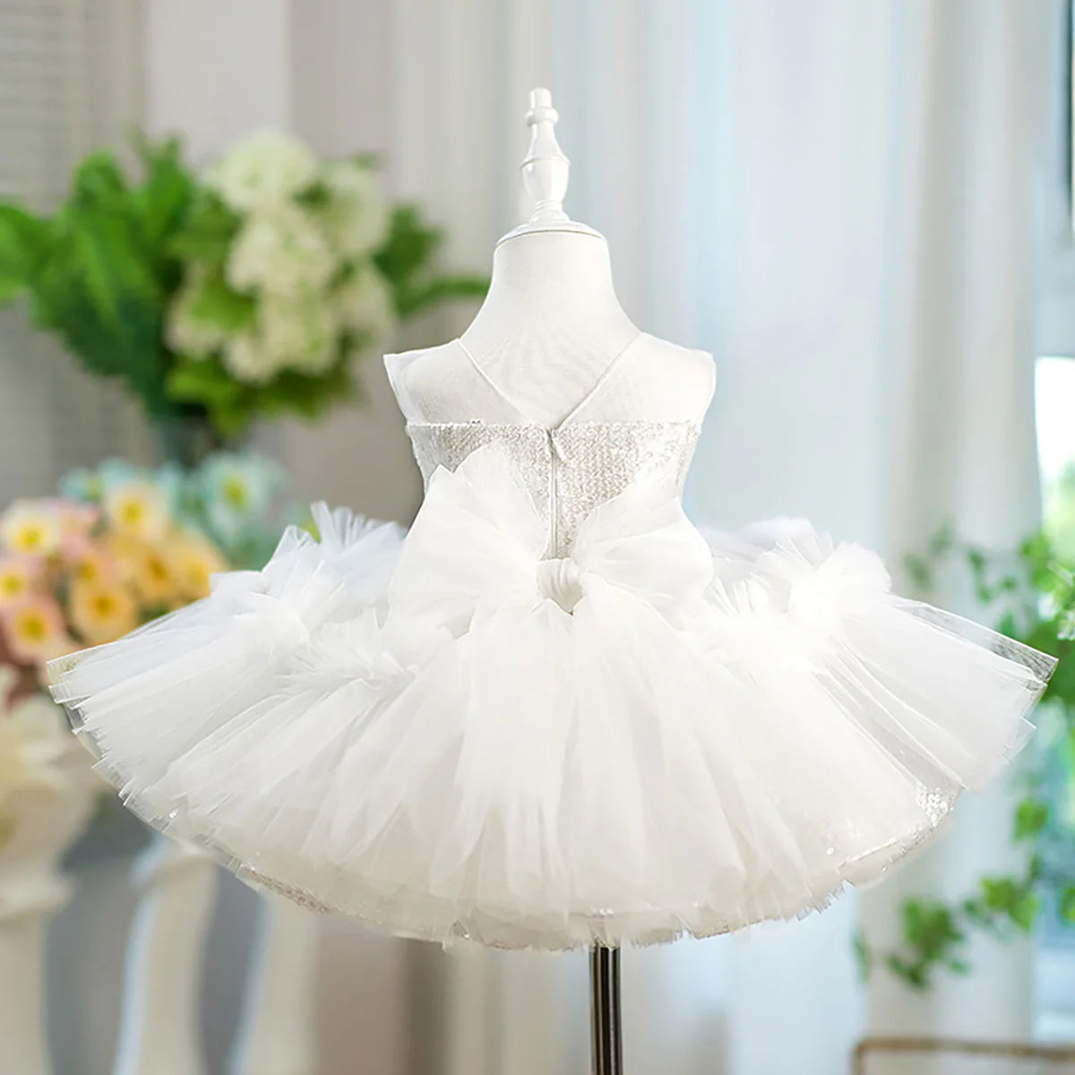 Romantic Sleeveless Sequined Tulle Flower Girl Dress Bow