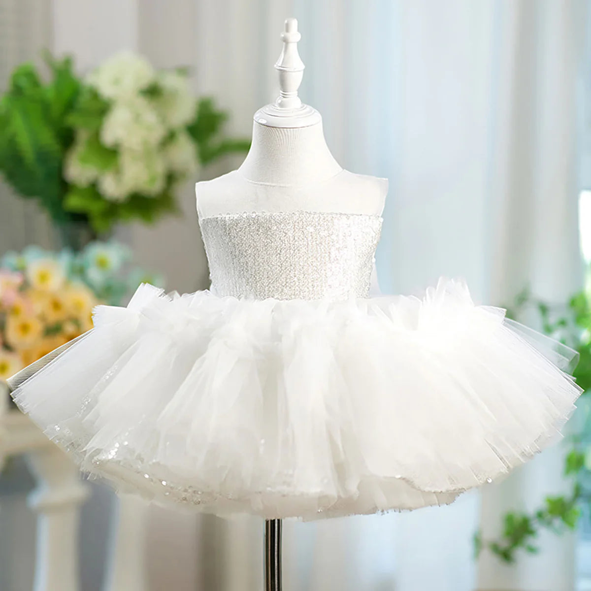 Romantic Sleeveless Sequined Tulle Flower Girl Dress Bow