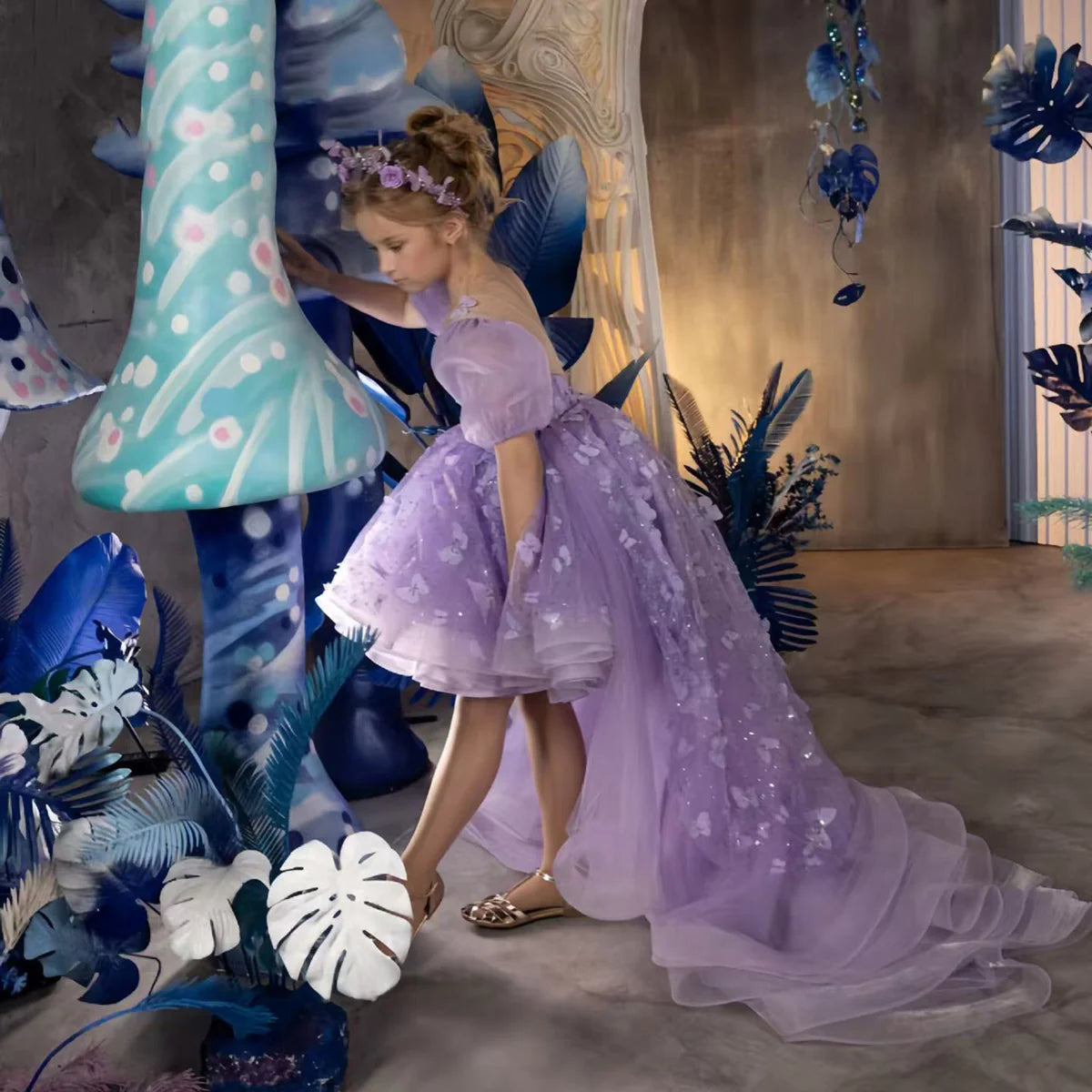 Elegant Applique Puff Sleeve Tulle Flower Girl Dress With Trailing