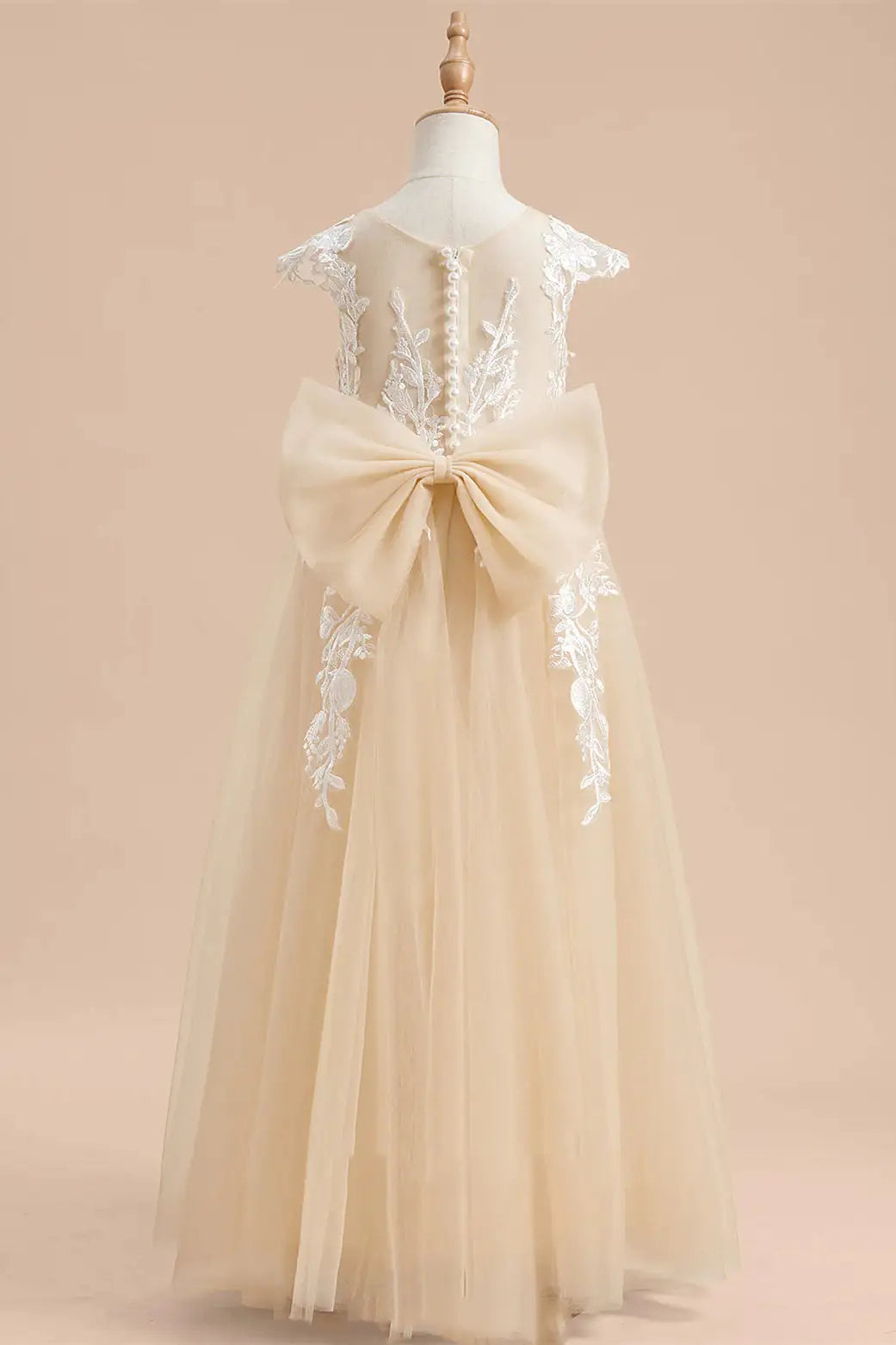 Wedding Flower Girl Dress A-Line Crew Neck Flying Cap Sleeves Lace Applique back Bow Exquisite Girl Communion Formal Dress Princess Dress