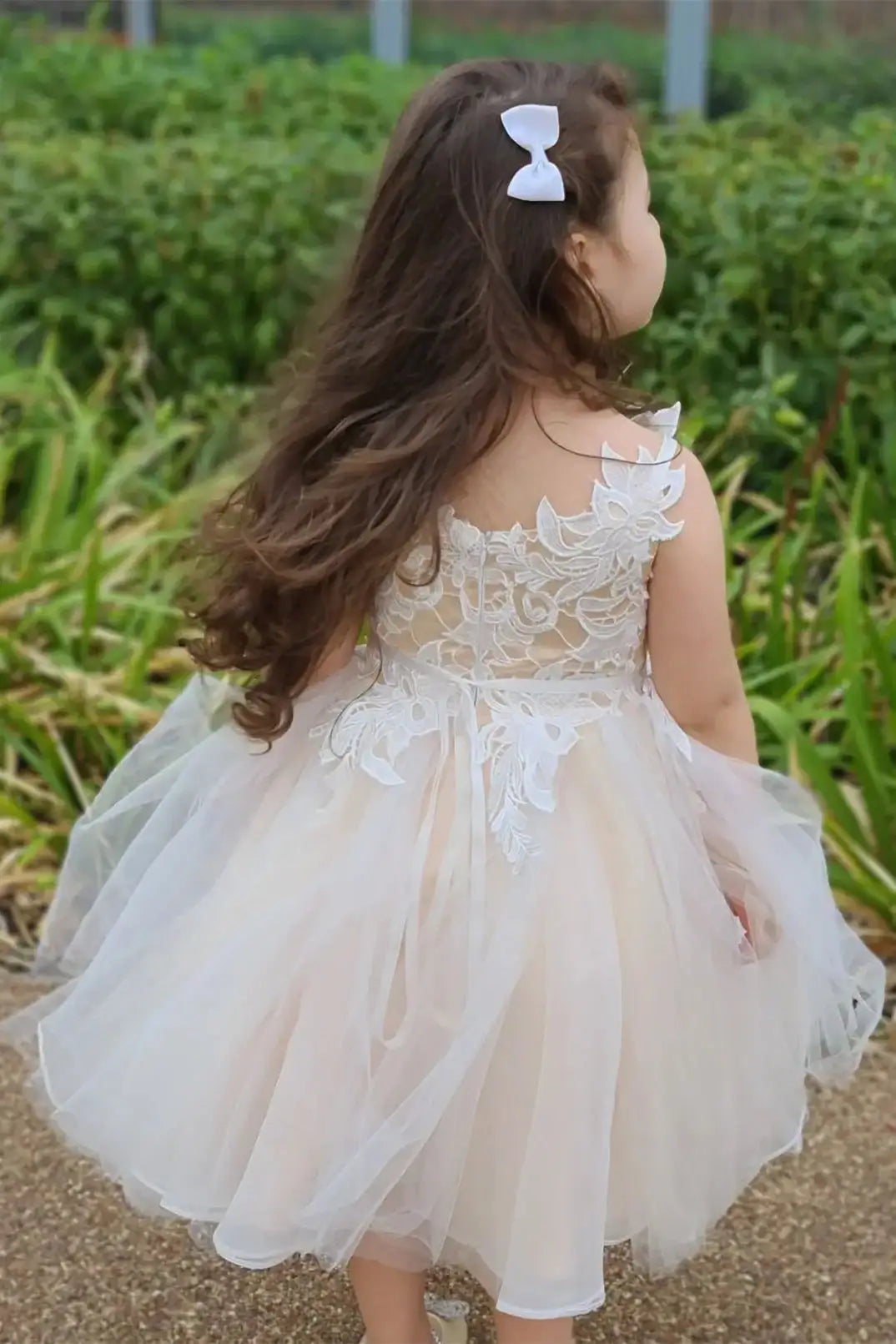 Wedding Flower Girl Dress A Line Sleeveless Lace Applique Beadwork Girl Dress Cute Girl Communion Formal Dress Princess Dress