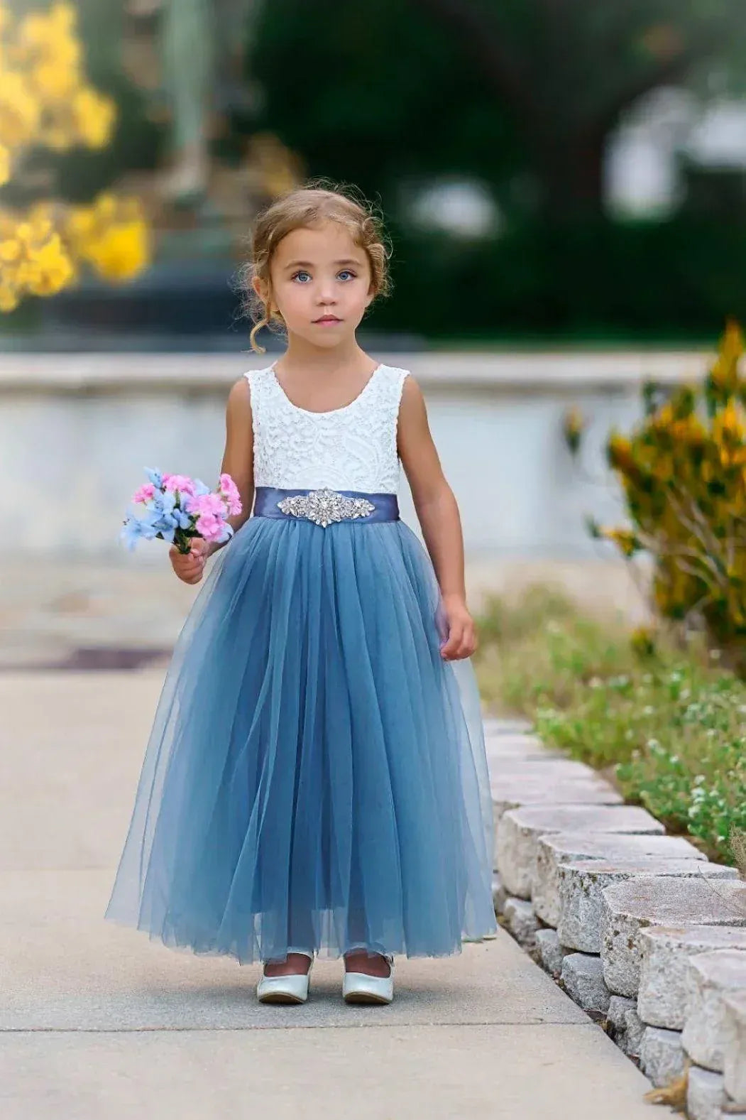 Whimsical A-Line Round Neck Sleeveless V-Back Floor-Length Outdoor Flower Girl Dress