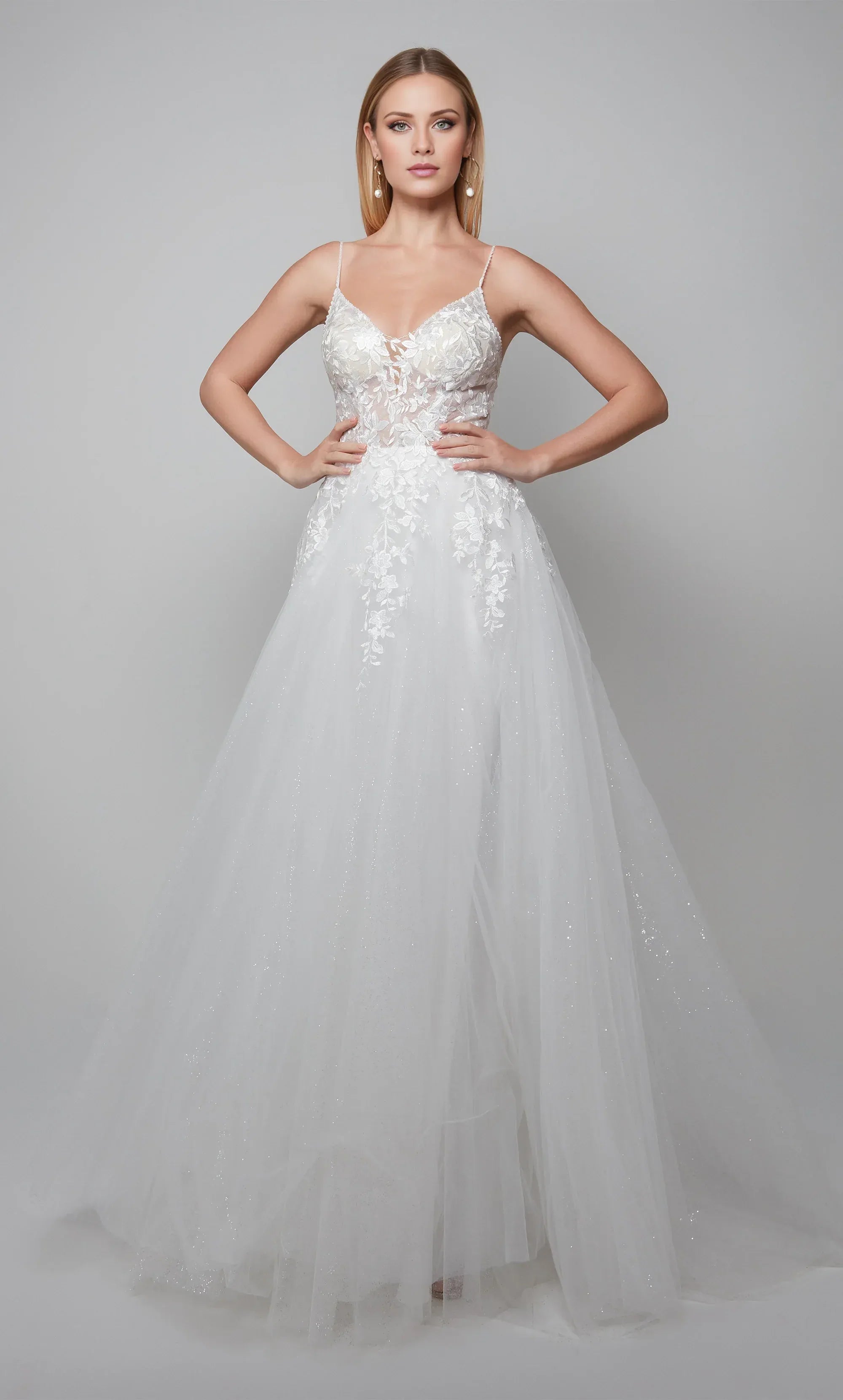 White Lace & Tulle A-Line Sweetheart-Neck Low-Back Wedding Dress with Glitter Skirt