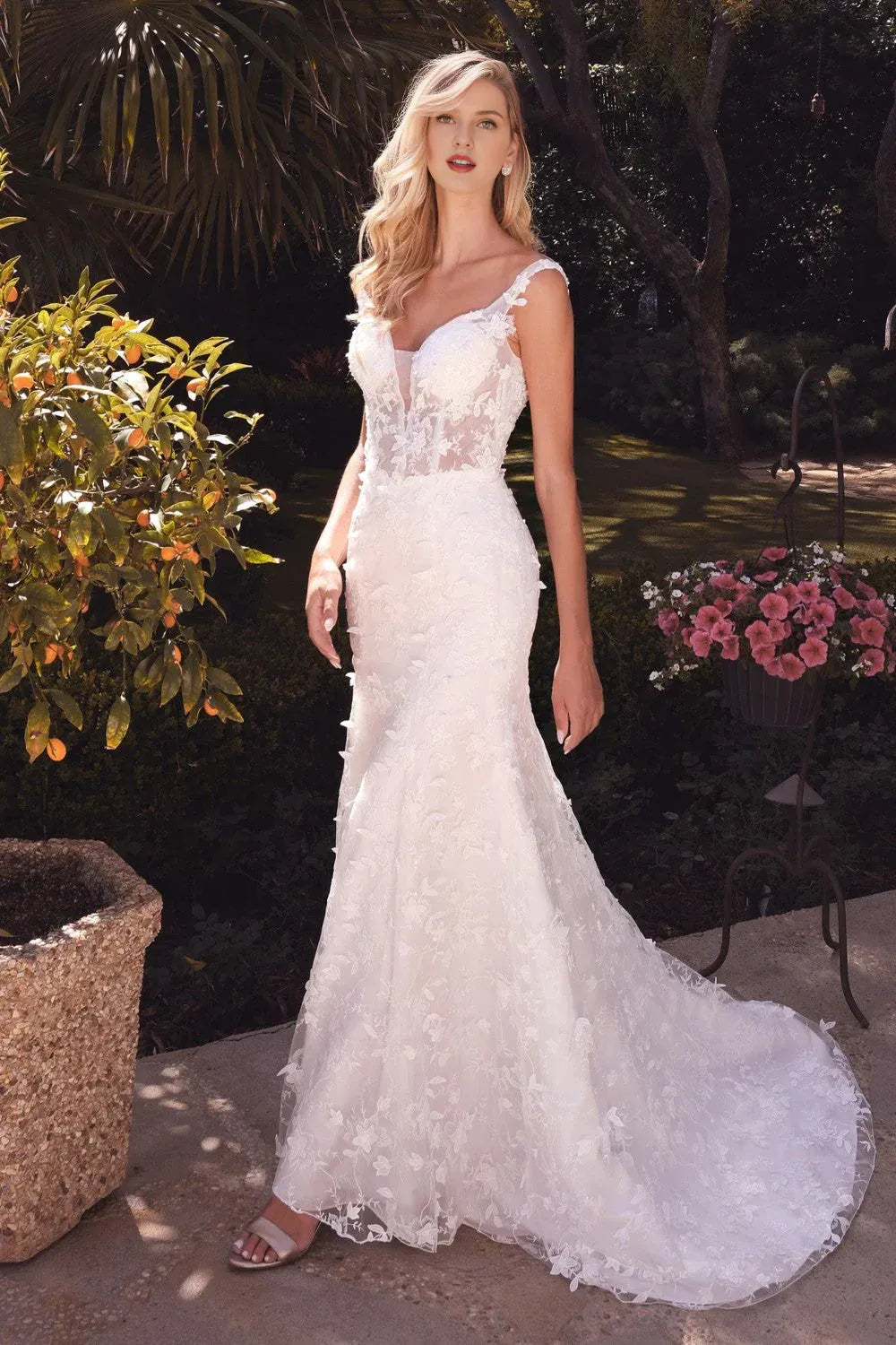 Breathtaking Mermaid Plunging-Neck Sleeveless Floor-Length Wedding Dress