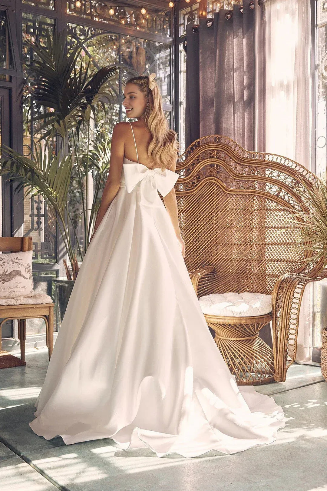 Charming A-Line Square-Neck Spaghetti-Strap Floor-Length Wedding Dress