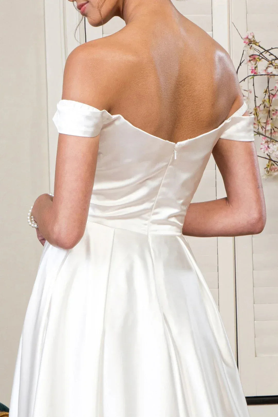 Classic A-Line Sweetheart-Neck Off-the-Shoulder Floor-Length Wedding Dress