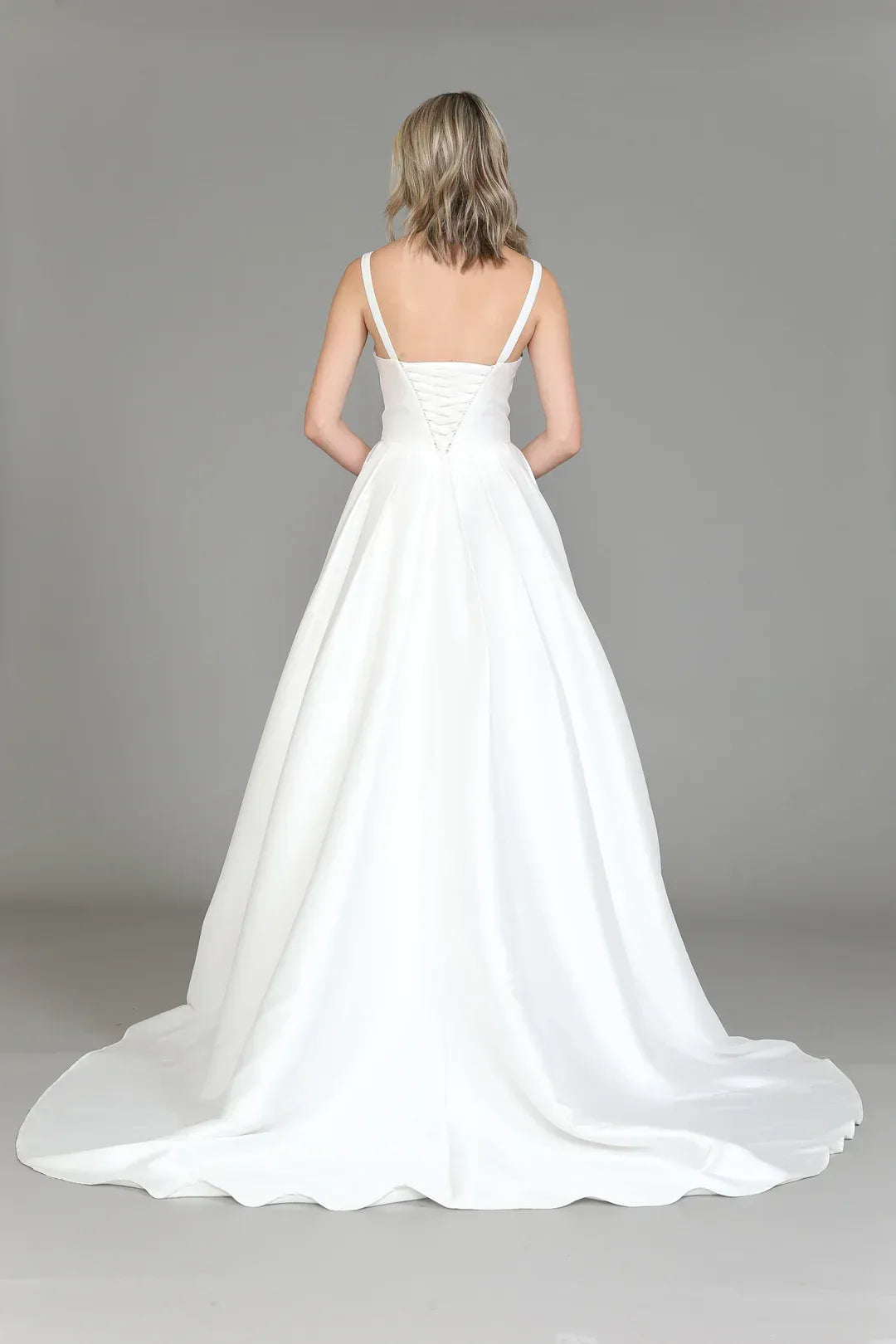 Elegant A-Line Square-Neck Sleeveless Floor-Length Wedding Dress
