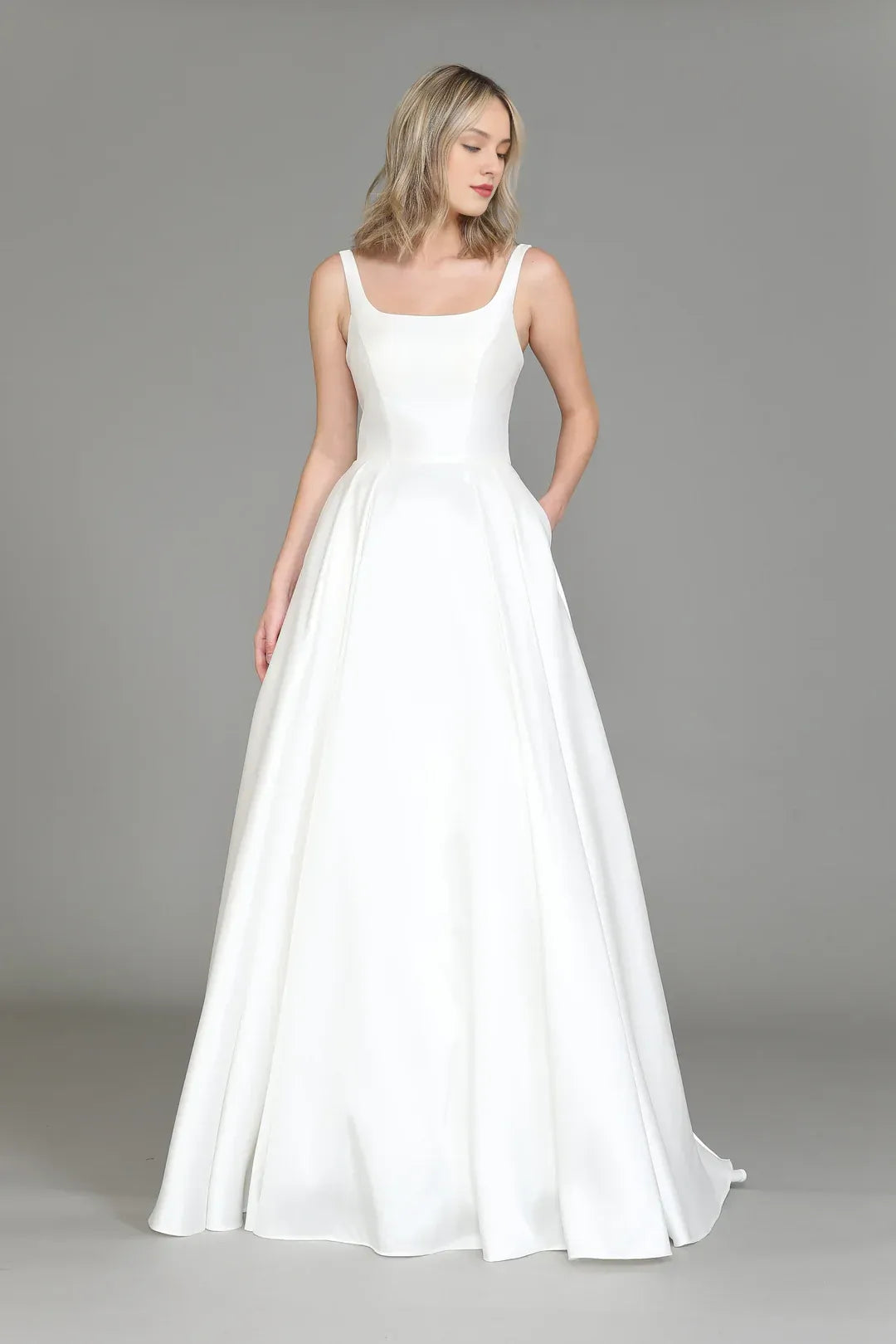 Elegant A-Line Square-Neck Sleeveless Floor-Length Wedding Dress