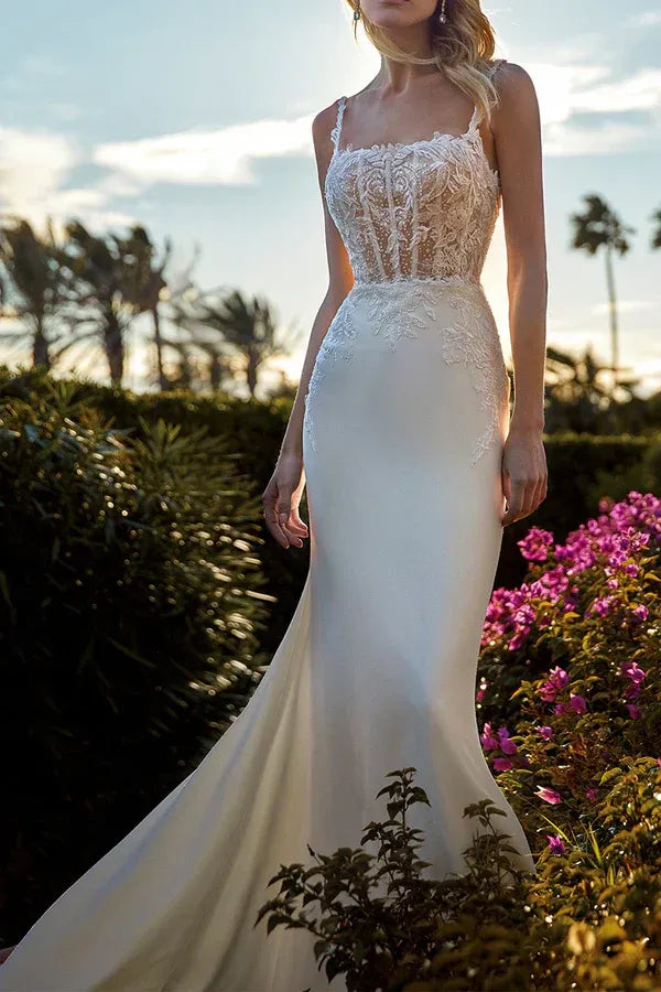 Elegant Square-Neck Spaghetti-Strap Mermaid Floor-Length Wedding Dress