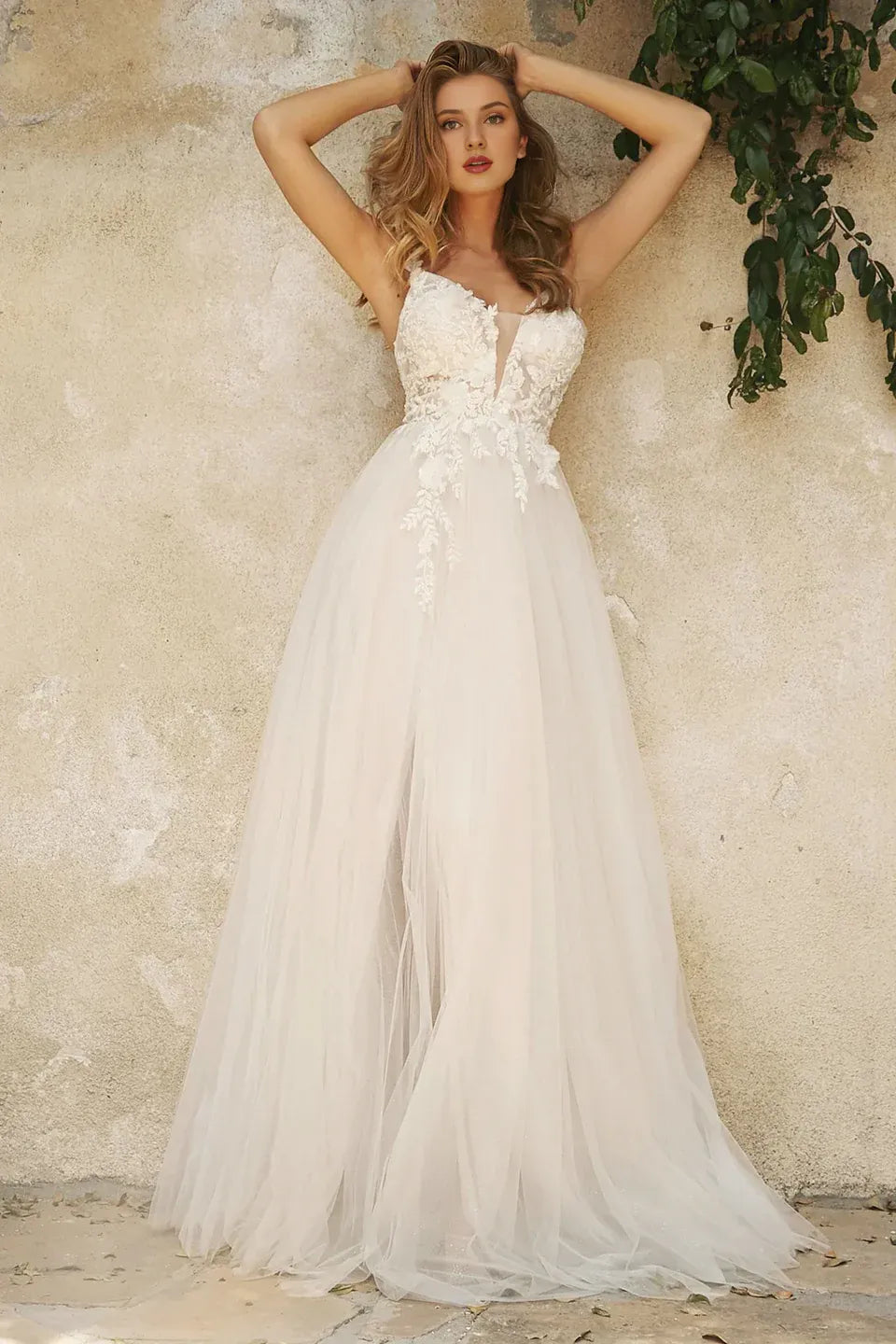 Enchanting A-Line Sweetheart-Neck Spaghetti-Strap Floor-Length Wedding Dress