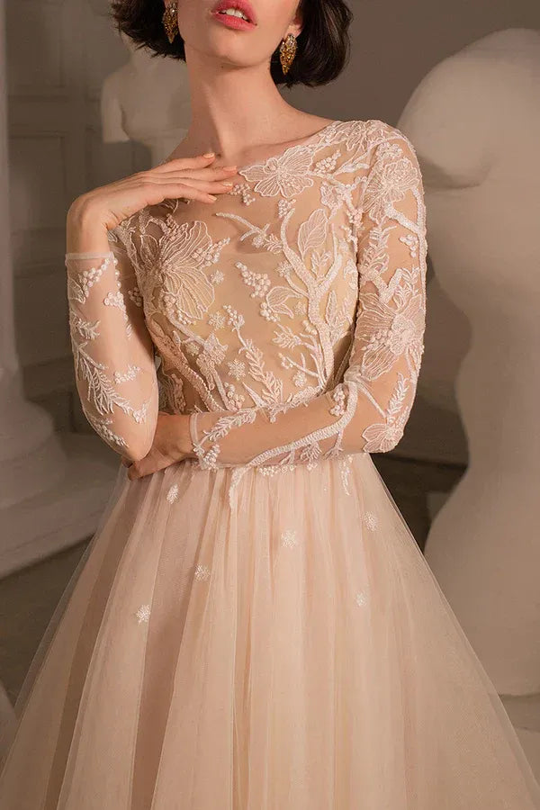 Enchanting Round-Neck Long-Sleeve A-Line Floor-Length Wedding Dress