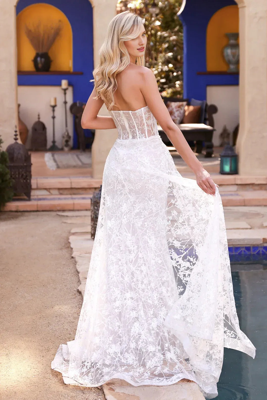 Exquisite Mermaid Sweetheart-Neck Strapless Floor-Length Wedding Dress