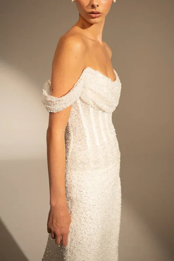 Glamorous Off-the-Shoulder Mermaid Floor-Length Wedding Dress