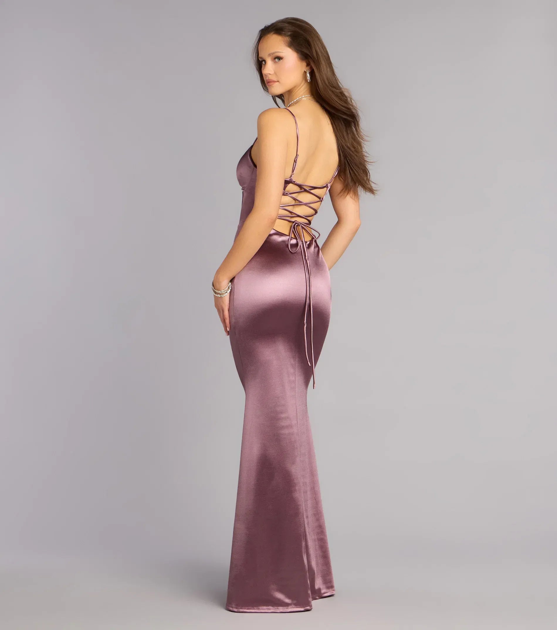 Gorgeous Dusty Rose Mermaid Sweetheart Spaghetti Strap Lace‑Up Back Floor Length Wedding Guest Dresses