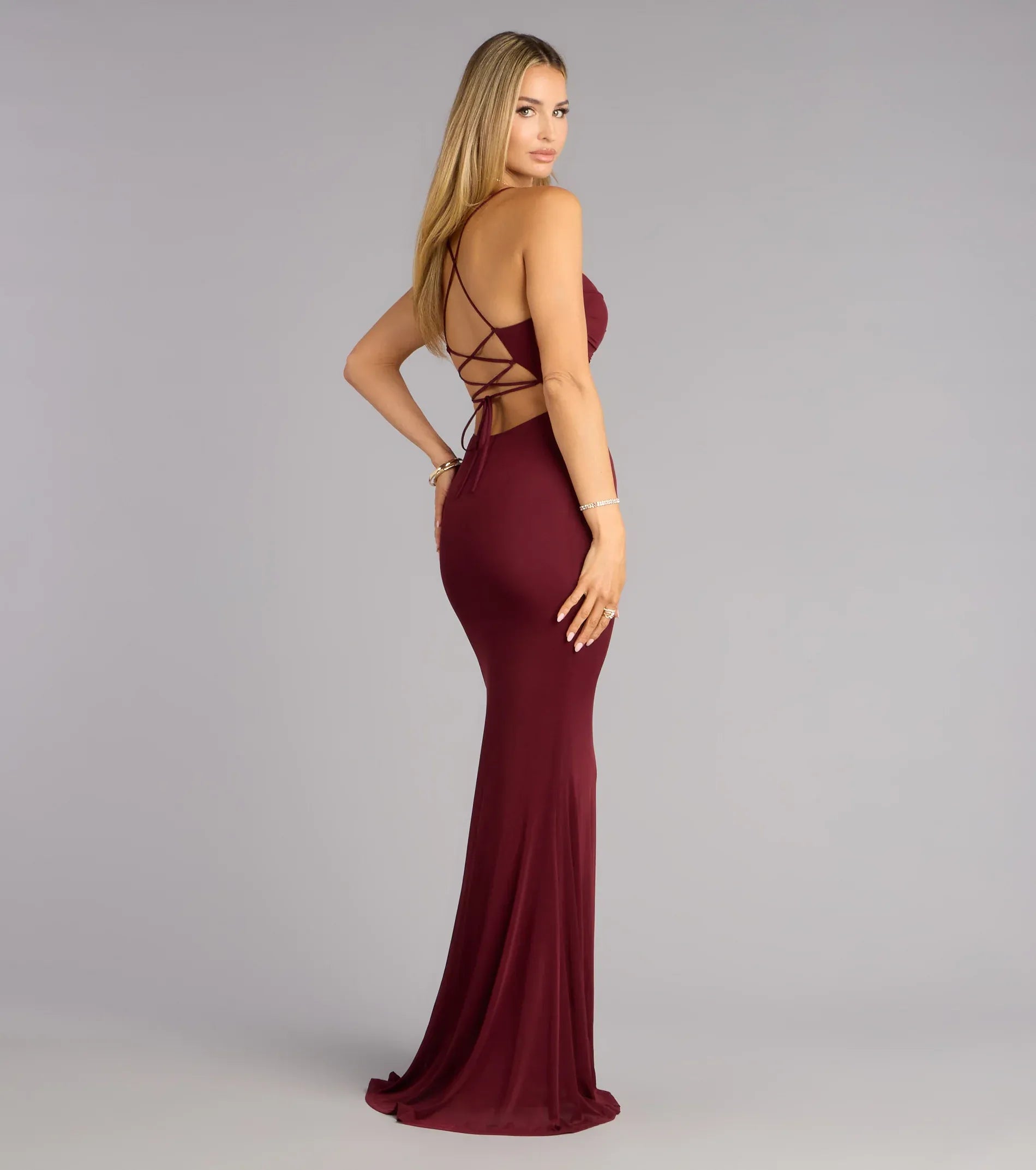 Burgundy Sweetheart Spaghetti Strap Lace Up Back Mermaid Wedding Guest Maxi Dress