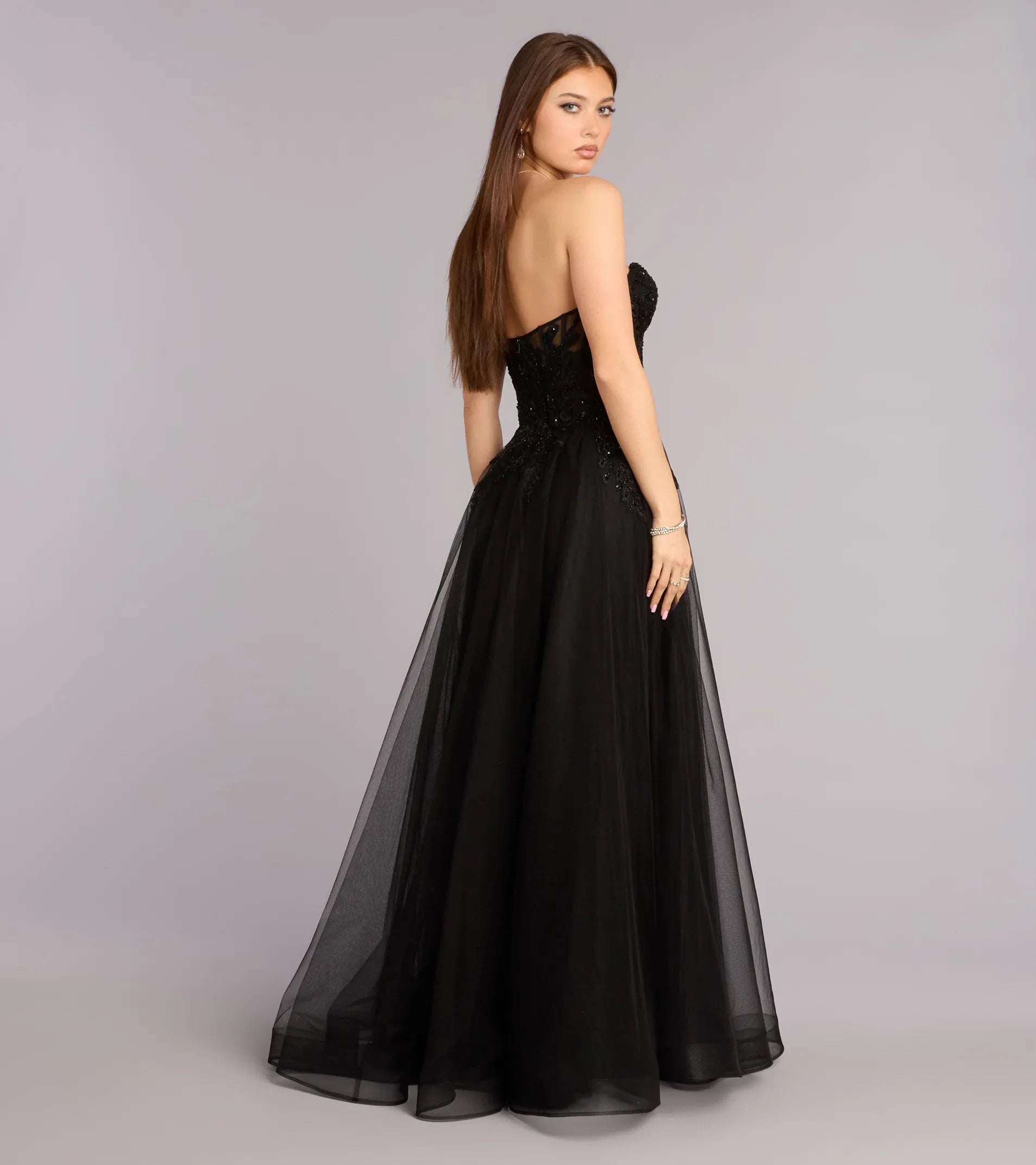 Glamorous Black Strapless Lace Applique Tulle A Line Maxi Dress