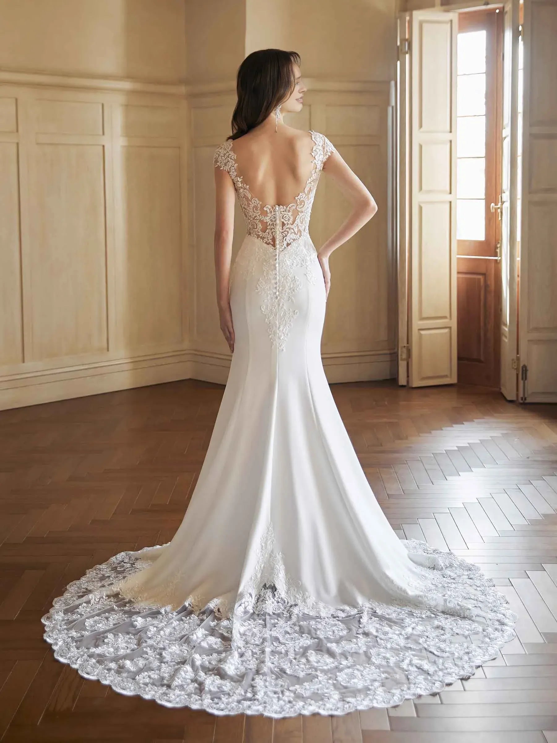 Lace-Adorned Mermaid Illusion-Neck Cap-Sleeve Floor-Length Wedding Dress