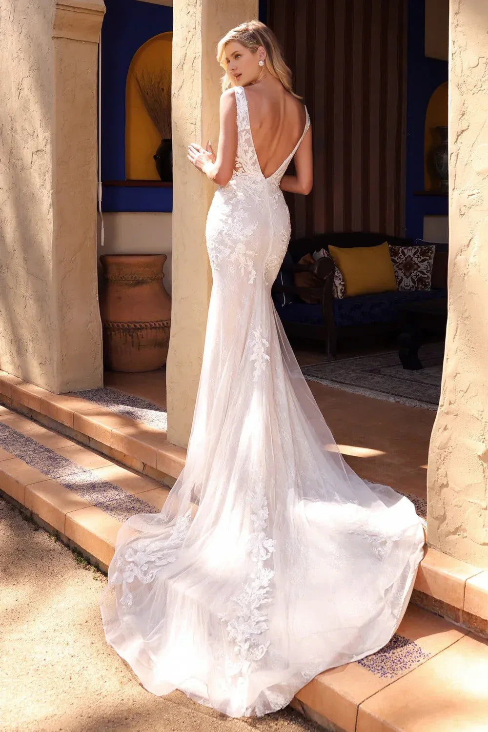 Luminous Mermaid Plunge-Neck Sleeveless Floor-Length Wedding Dress