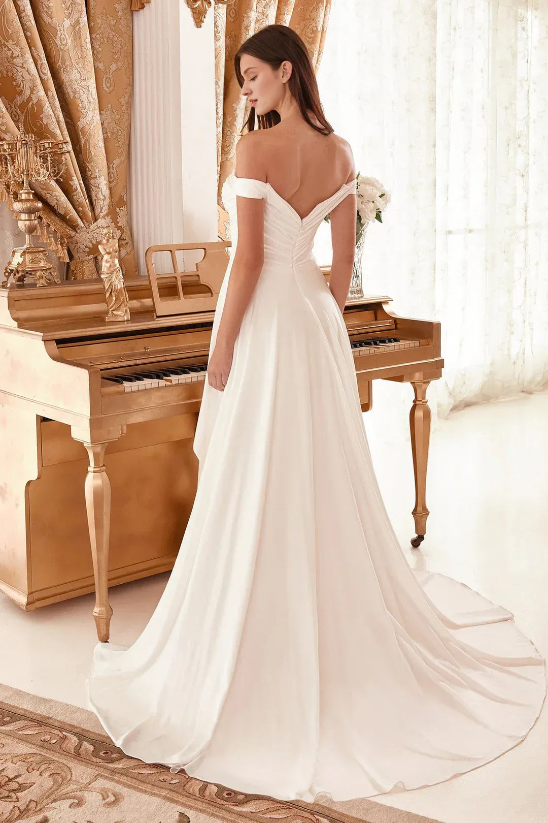 Romantic Mermaid Off-Shoulder Floor-Length Wedding Dress