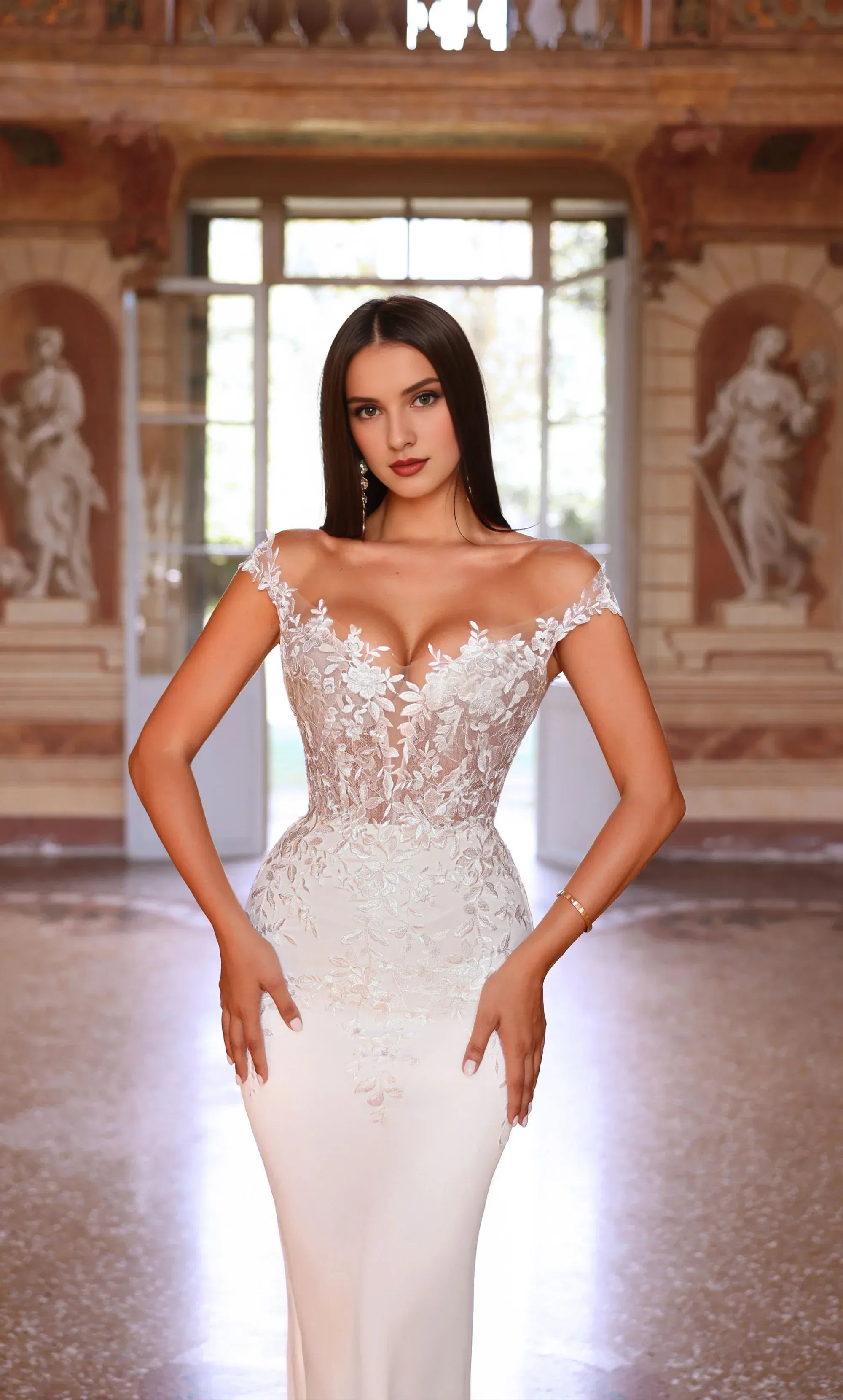 Romantic Mermaid Off-the-Shoulder Lace Floor-Length Wedding Dress