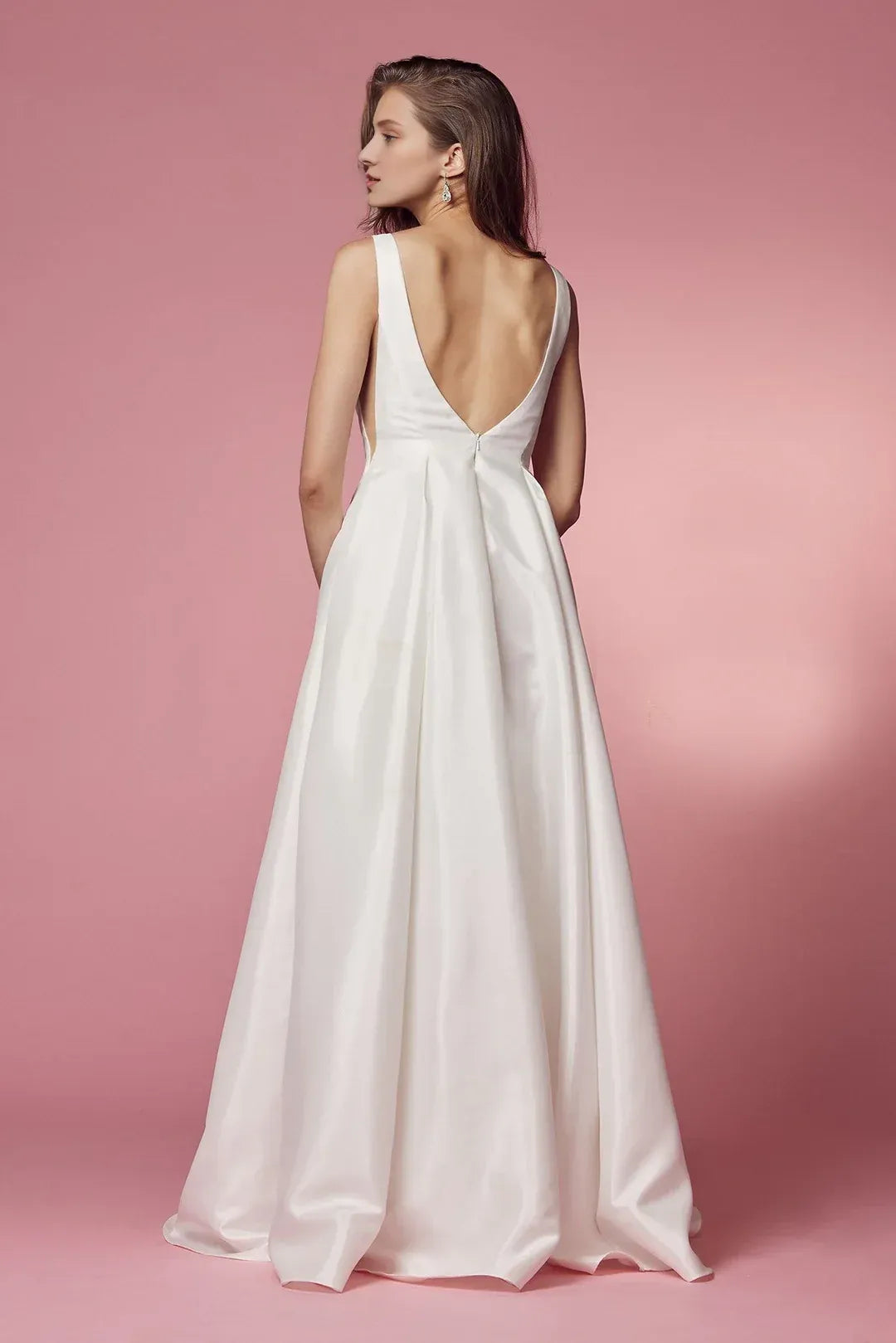 Sleek A-Line Plunging-Neck Sleeveless Floor-Length Wedding Dress