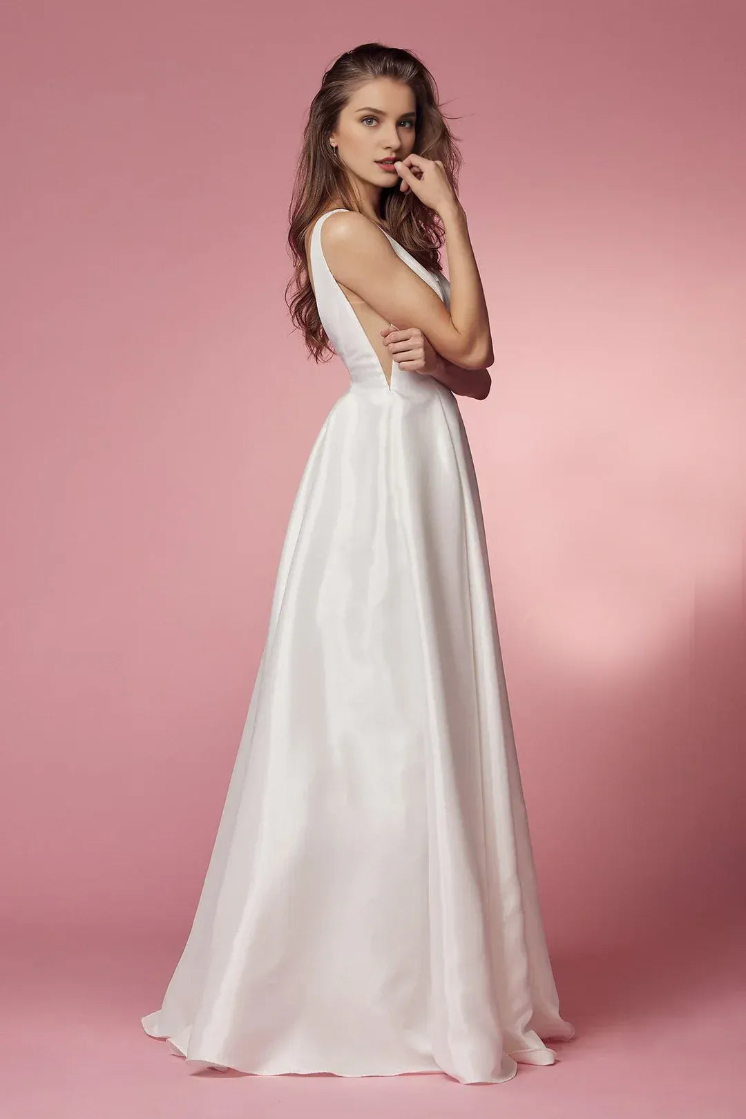 Sleek A-Line Plunging-Neck Sleeveless Floor-Length Wedding Dress