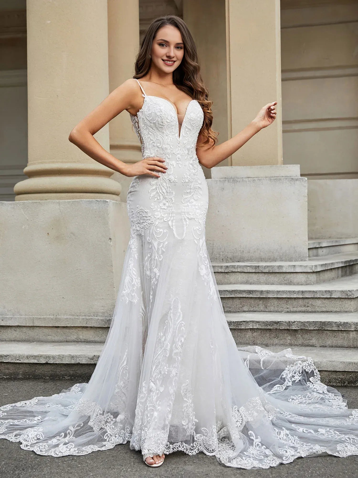 Sleek Mermaid Sweetheart-Neck Spaghetti-Strap Floor-Length Wedding Dress