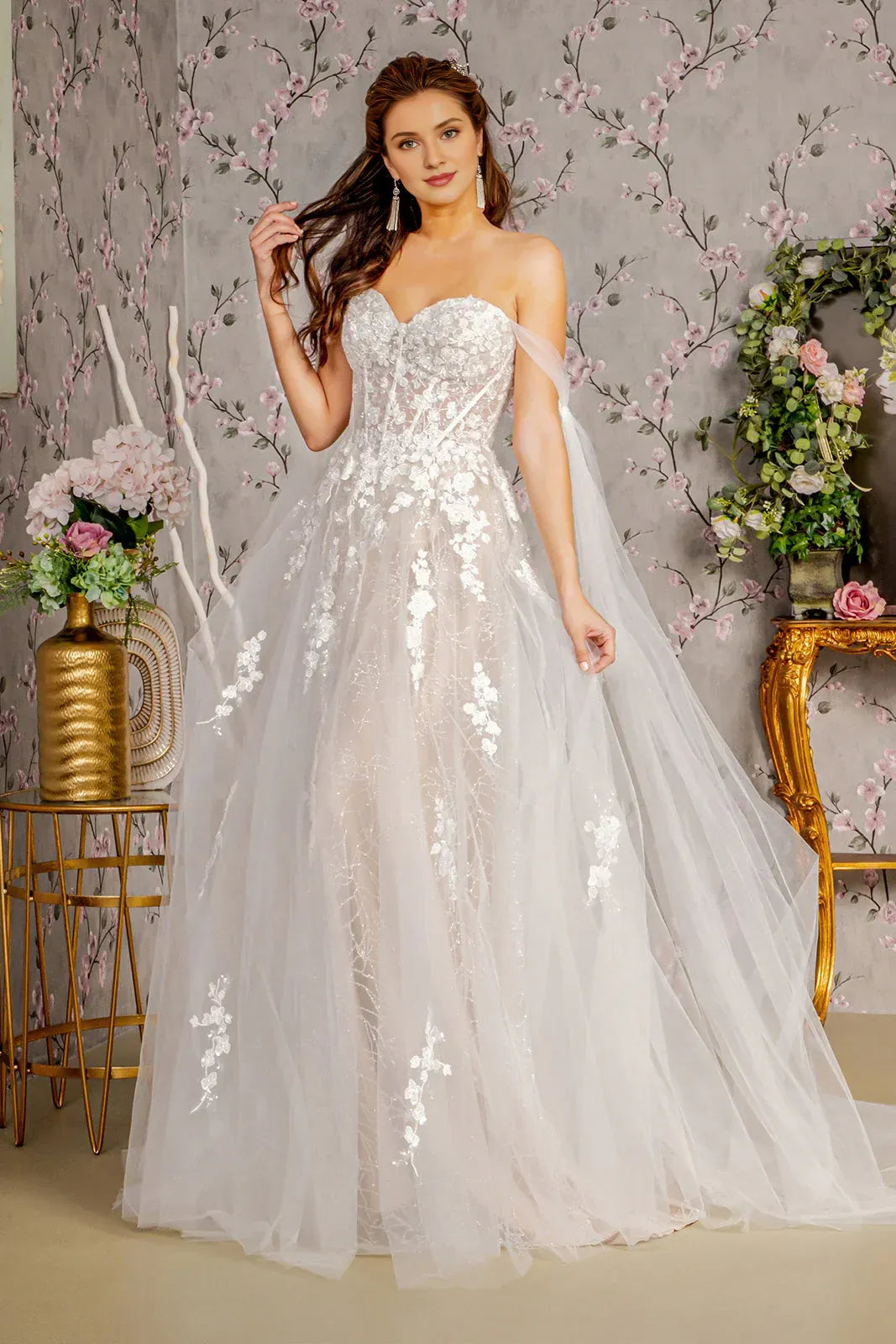 Spellbinding A-Line Sweetheart-Neck Strapless Floor-Length Wedding Dress