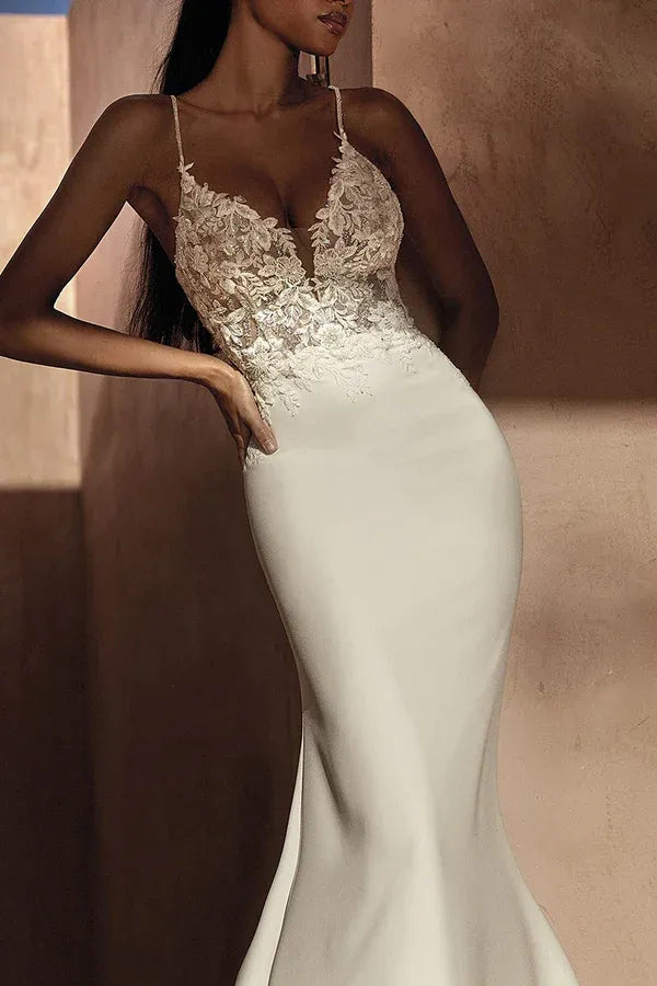 Striking Plunging V-Neck Spaghetti-Strap Mermaid Floor-Length Wedding Dress