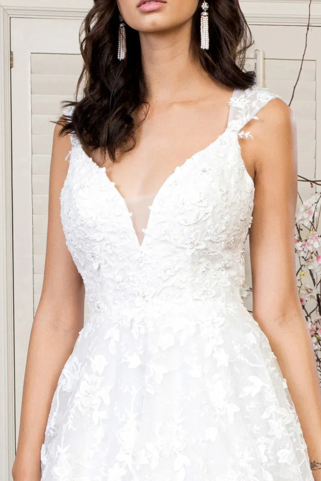 Stunning A-Line V-Neck Cap-Sleeve Floor-Length Wedding Dress